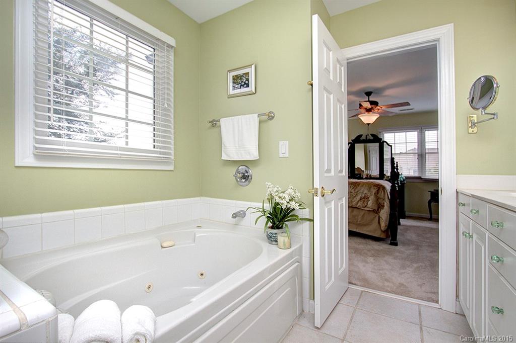 Villas at Ballantyne Trace - Residential Lease