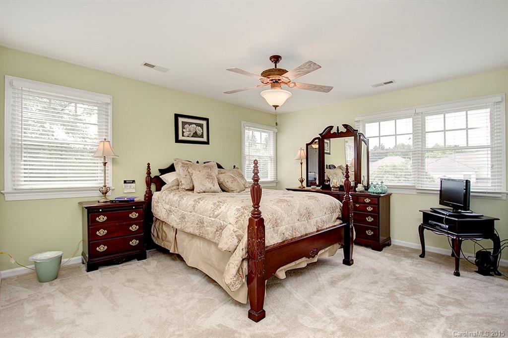 Villas at Ballantyne Trace - Residential Lease