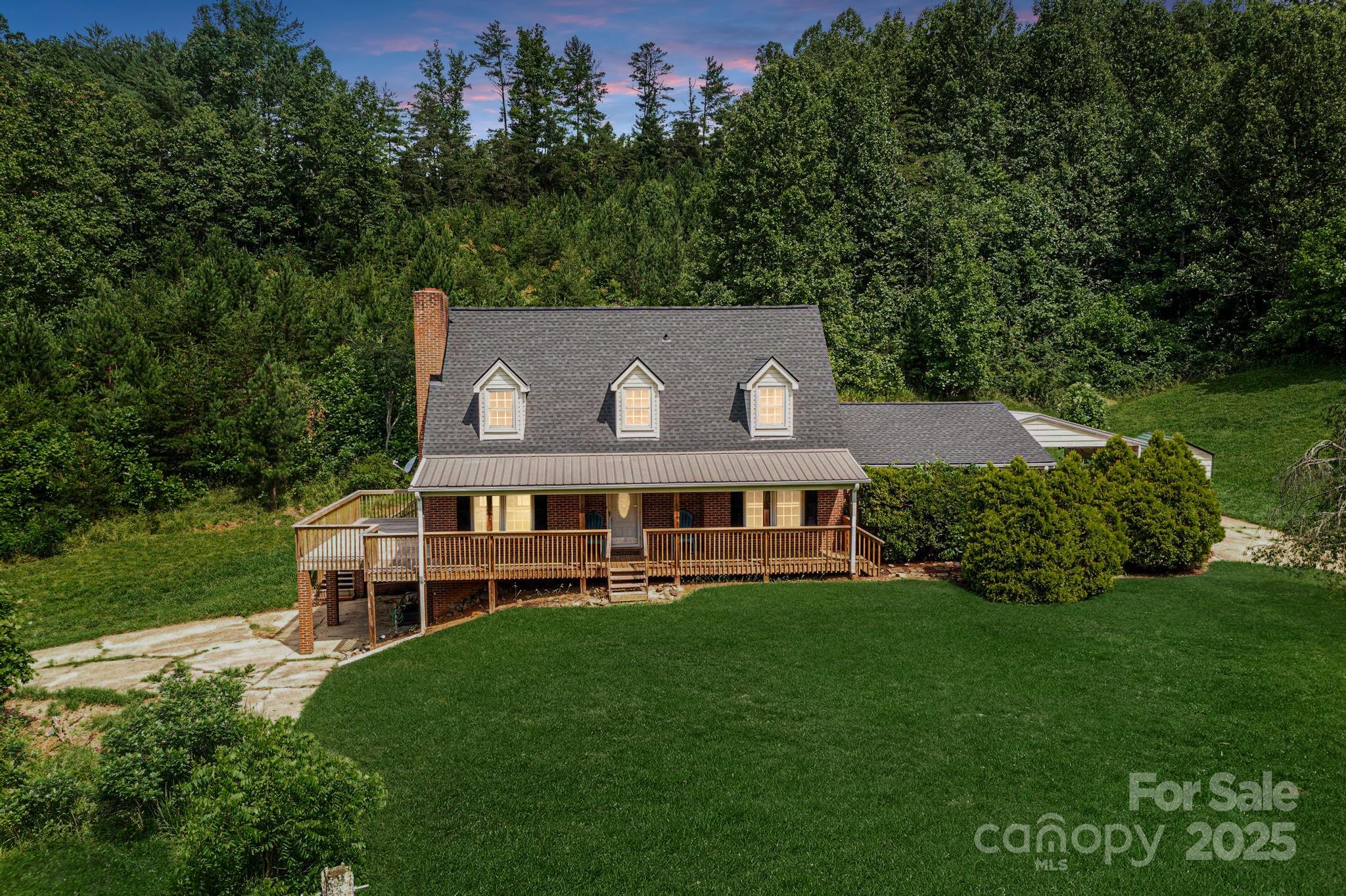 5595 Cloverfield Place