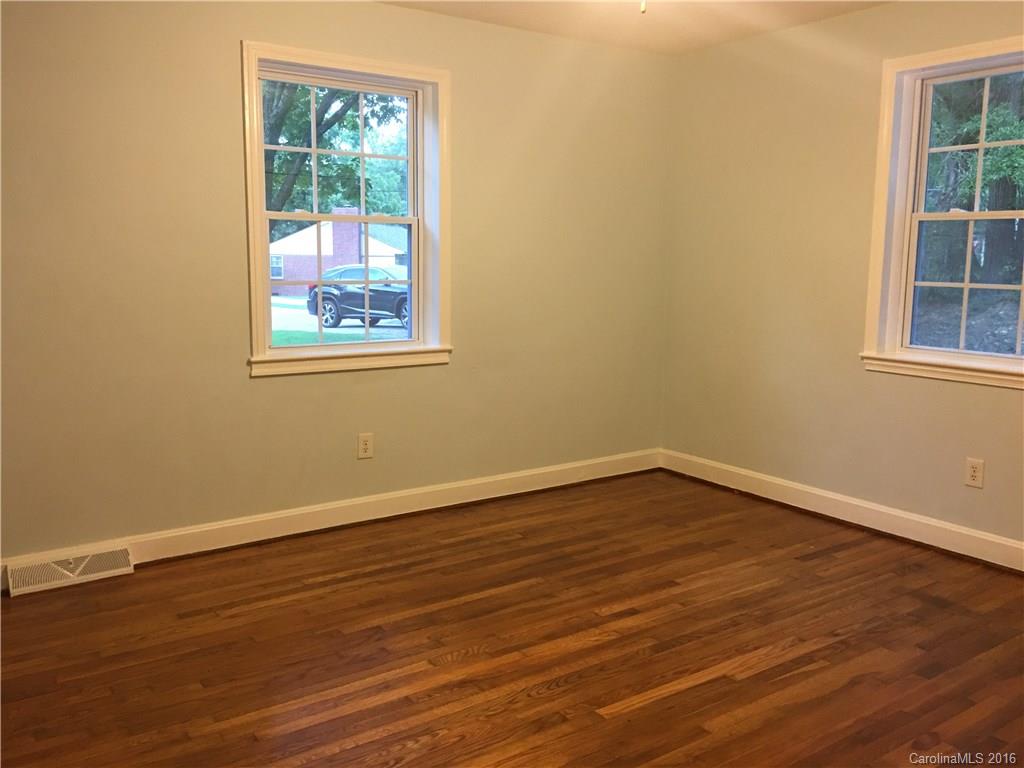 Sunny Hills - Residential