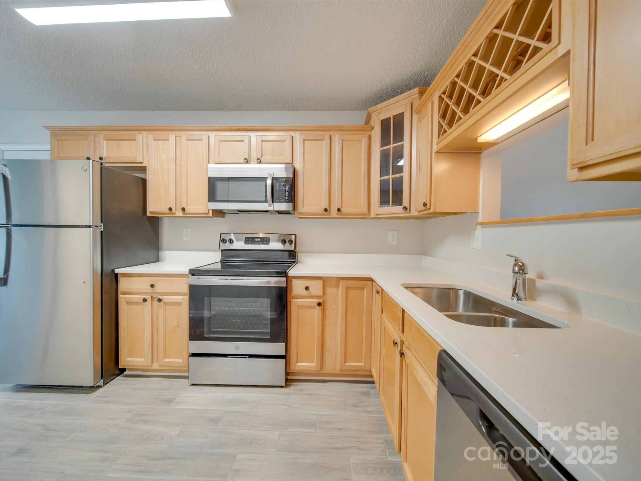 Falconbridge - Residential