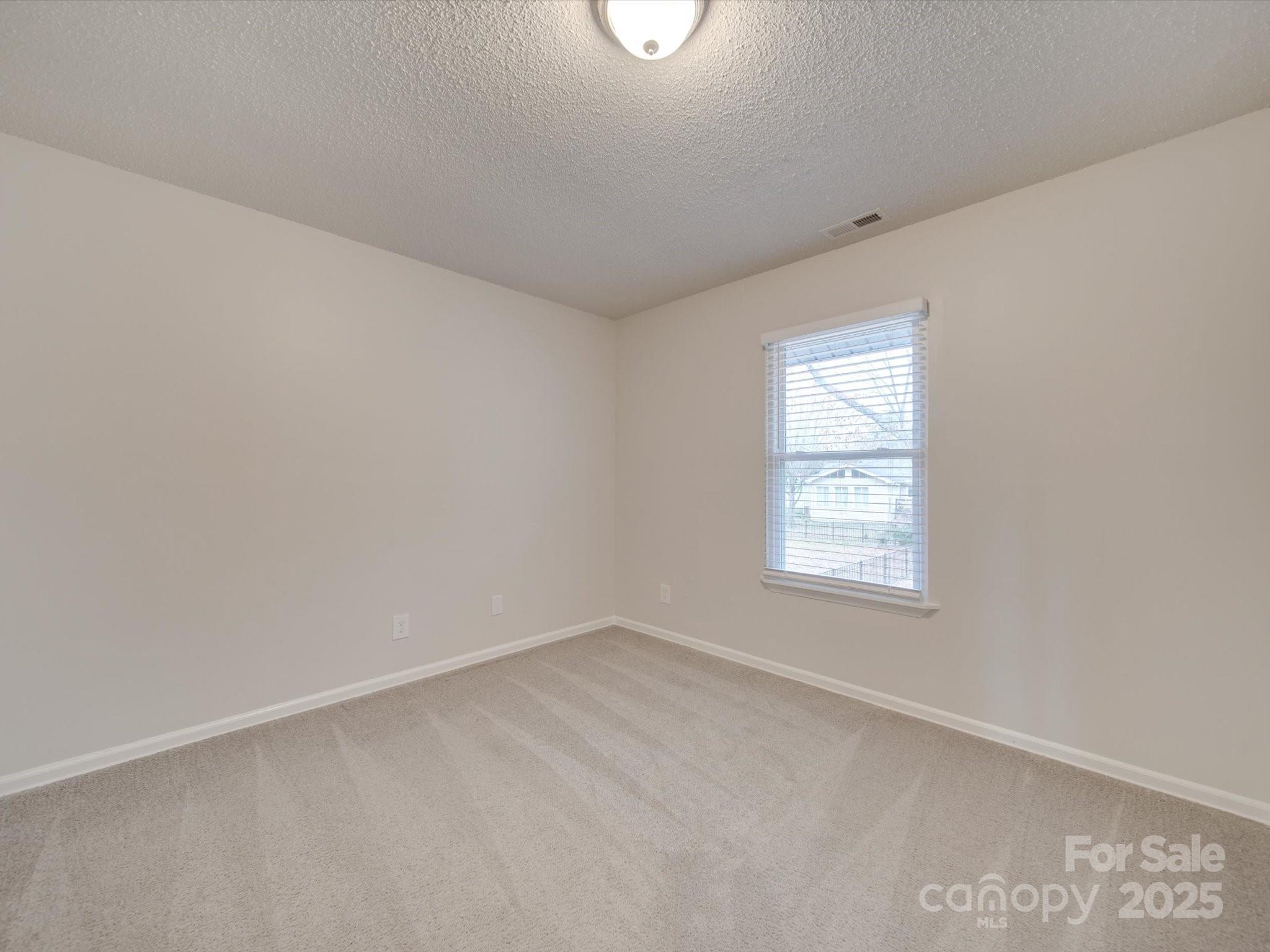 Falconbridge - Residential