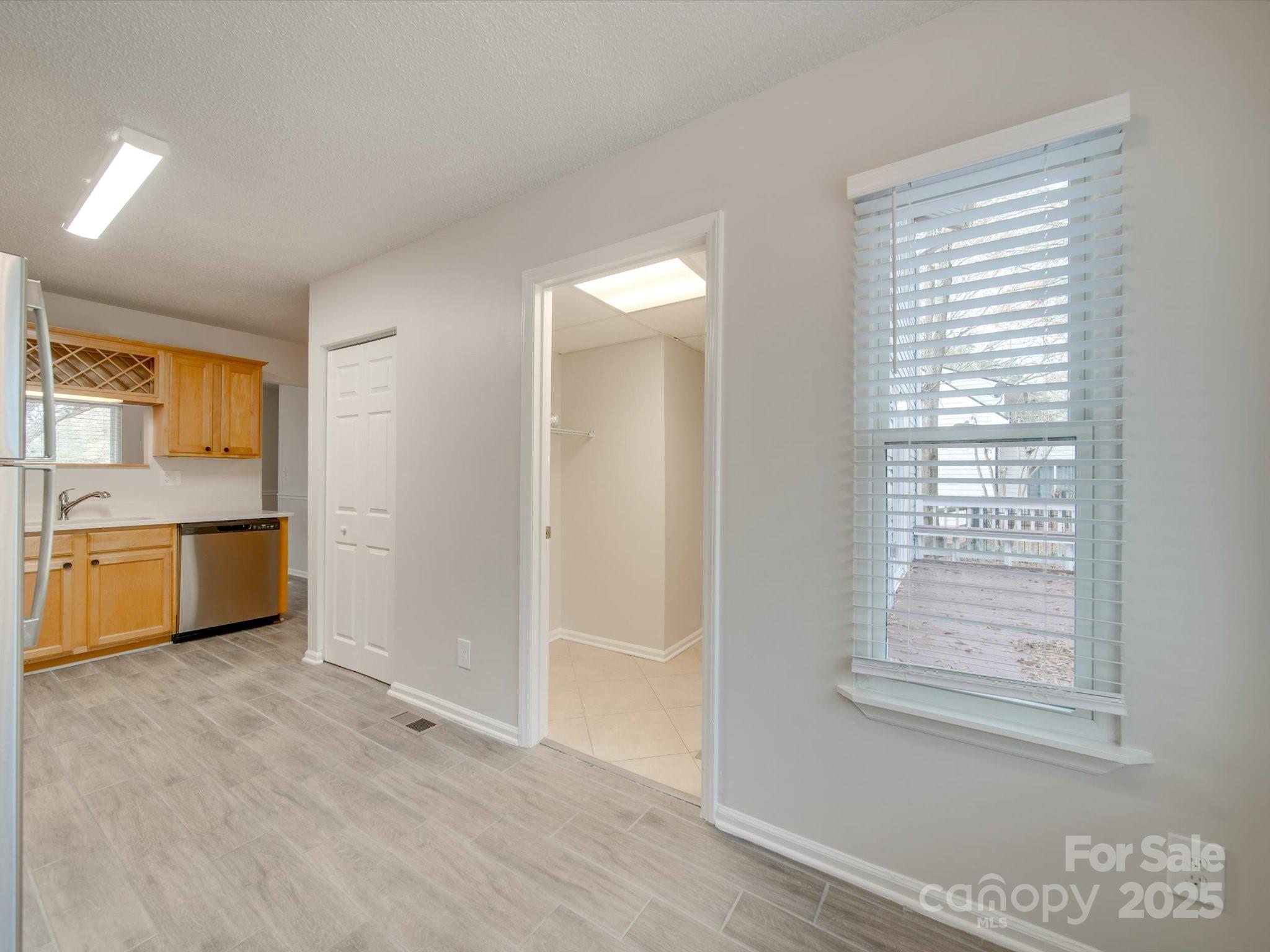 Falconbridge - Residential