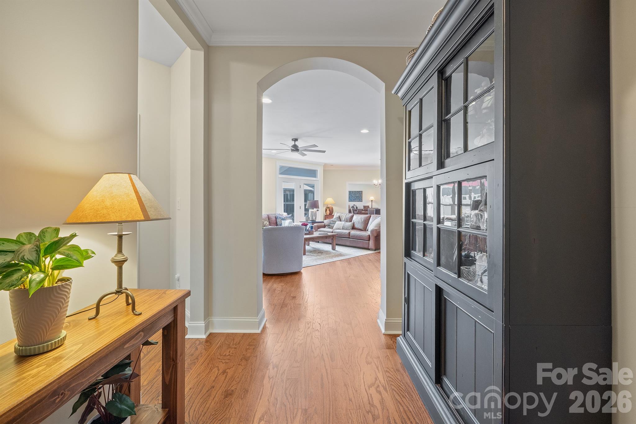 2205 Lincolnshire Lane
