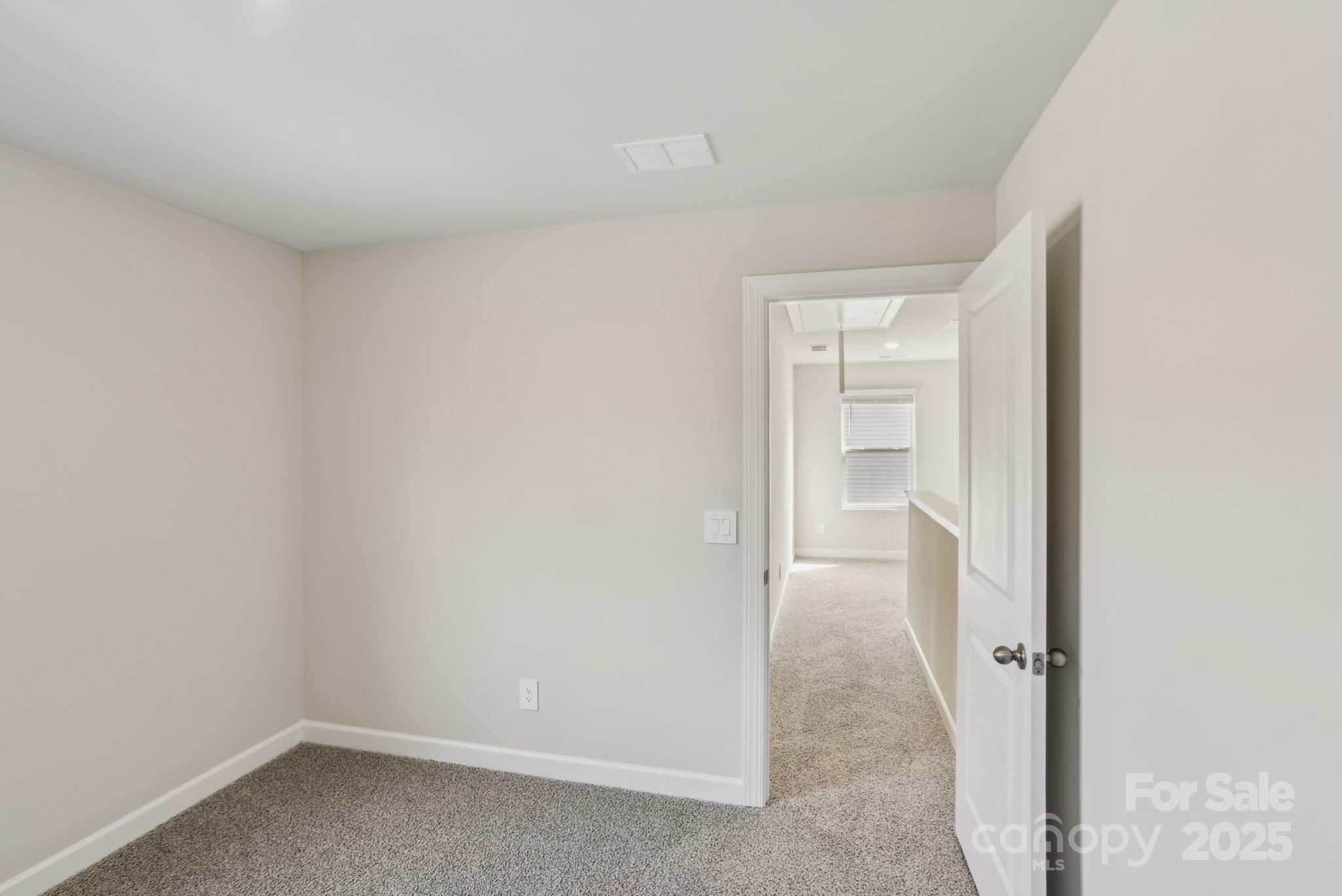 741 Laguna Avenue