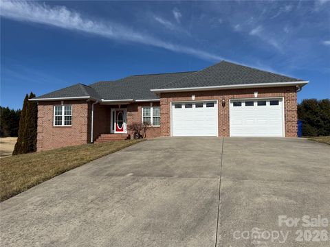 101 Rivercliff Drive Hudson NC 28638