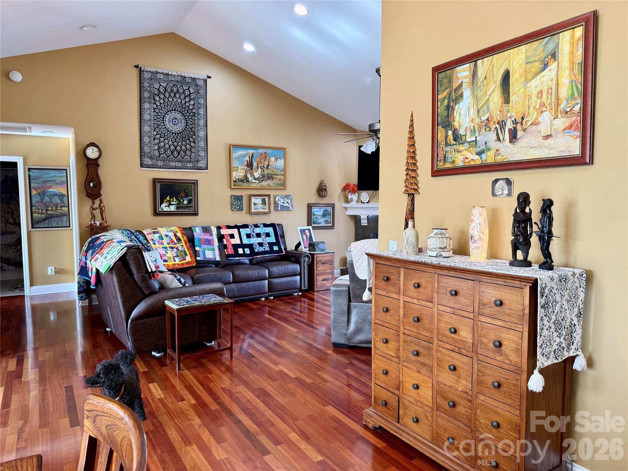 101 Rivercliff Drive