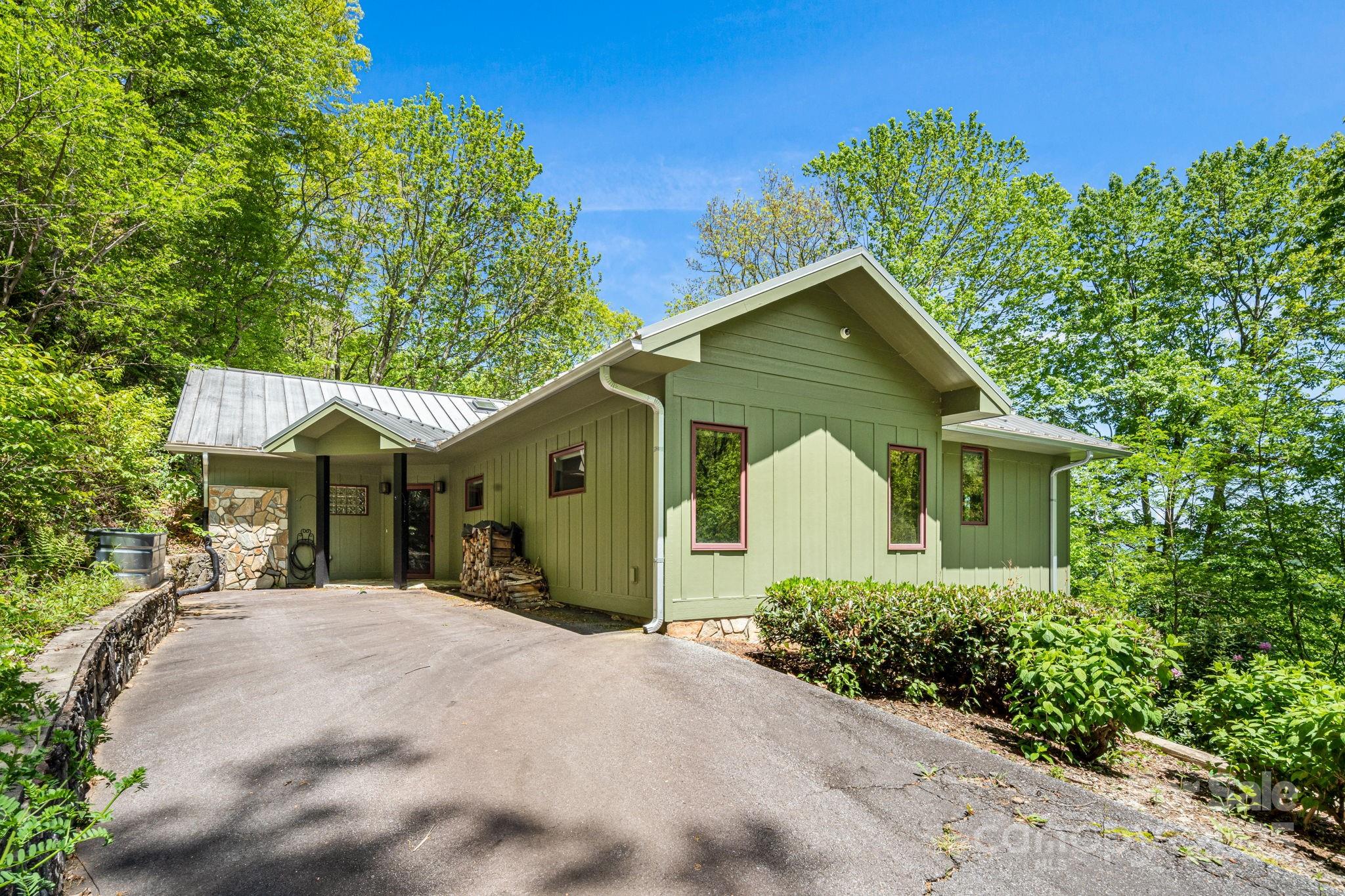 1760 Winding Creek Drive