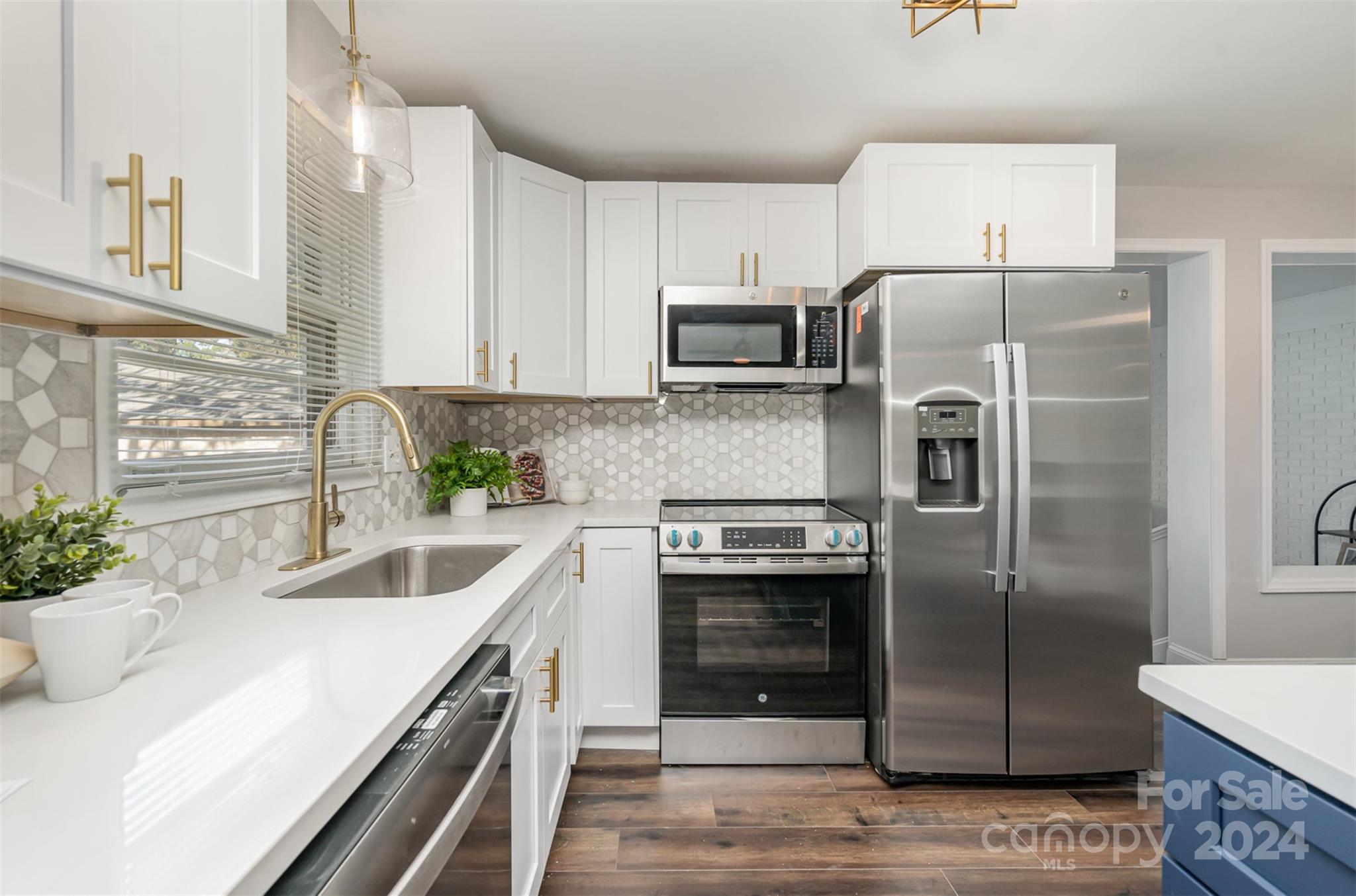 Monterey Hills - Residential