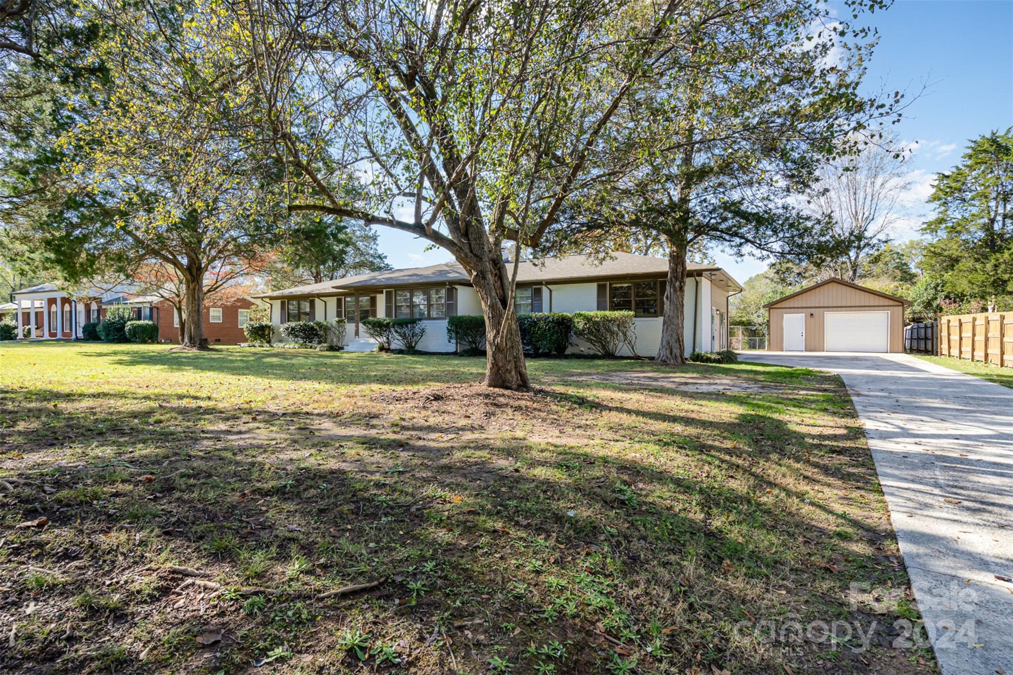 Monterey Hills - Residential