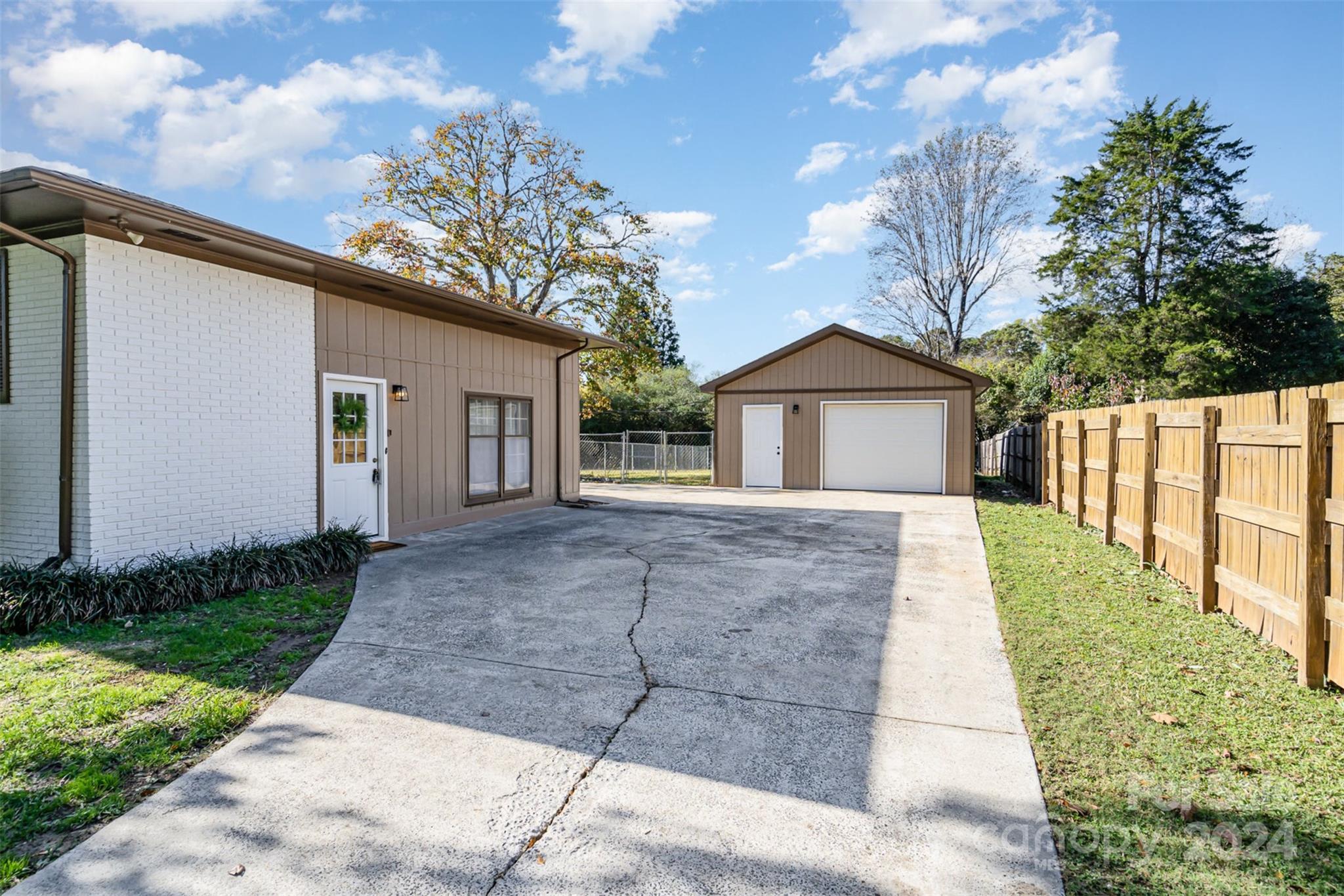 Monterey Hills - Residential