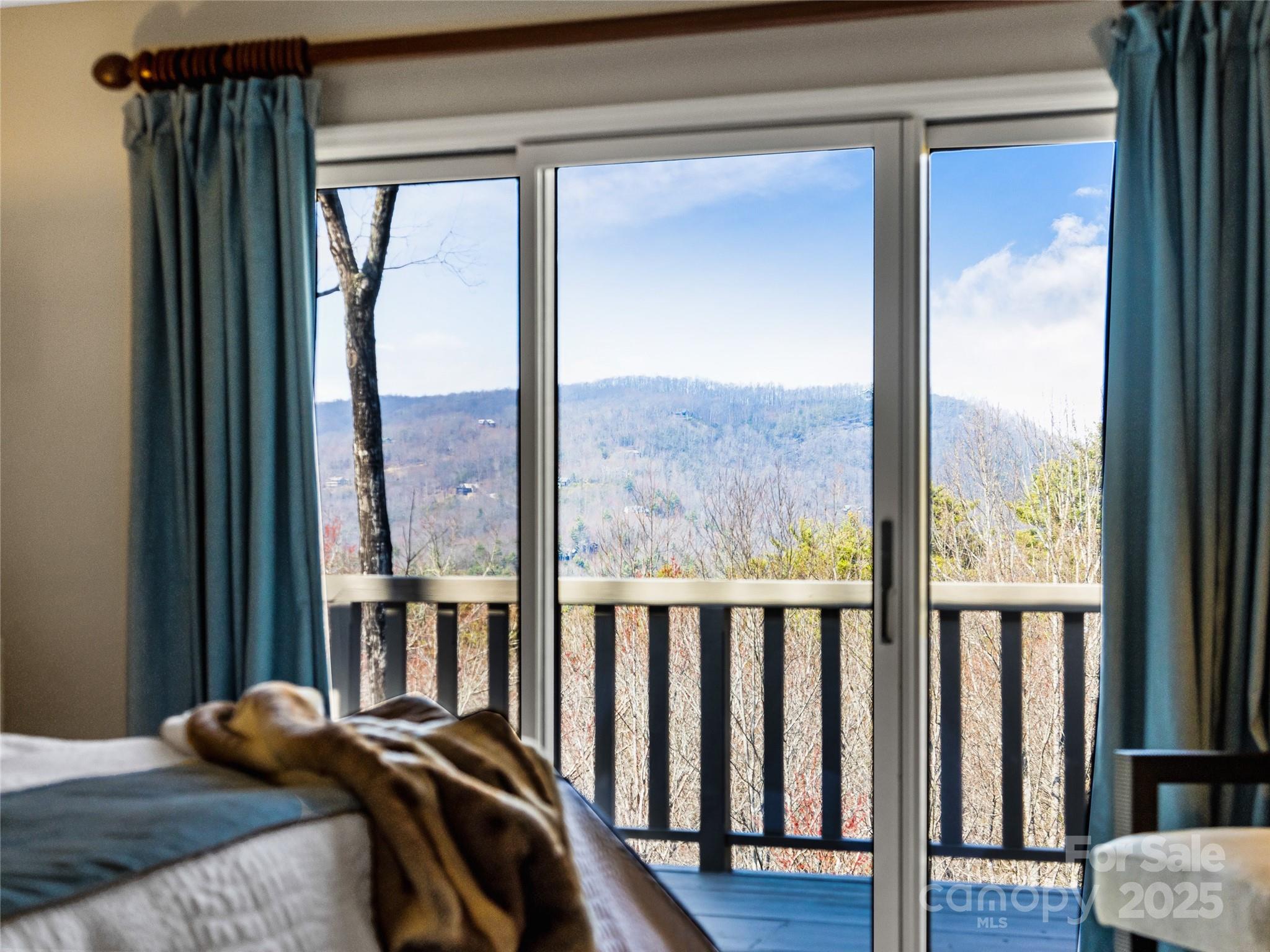 Lake Toxaway Estates - Residential