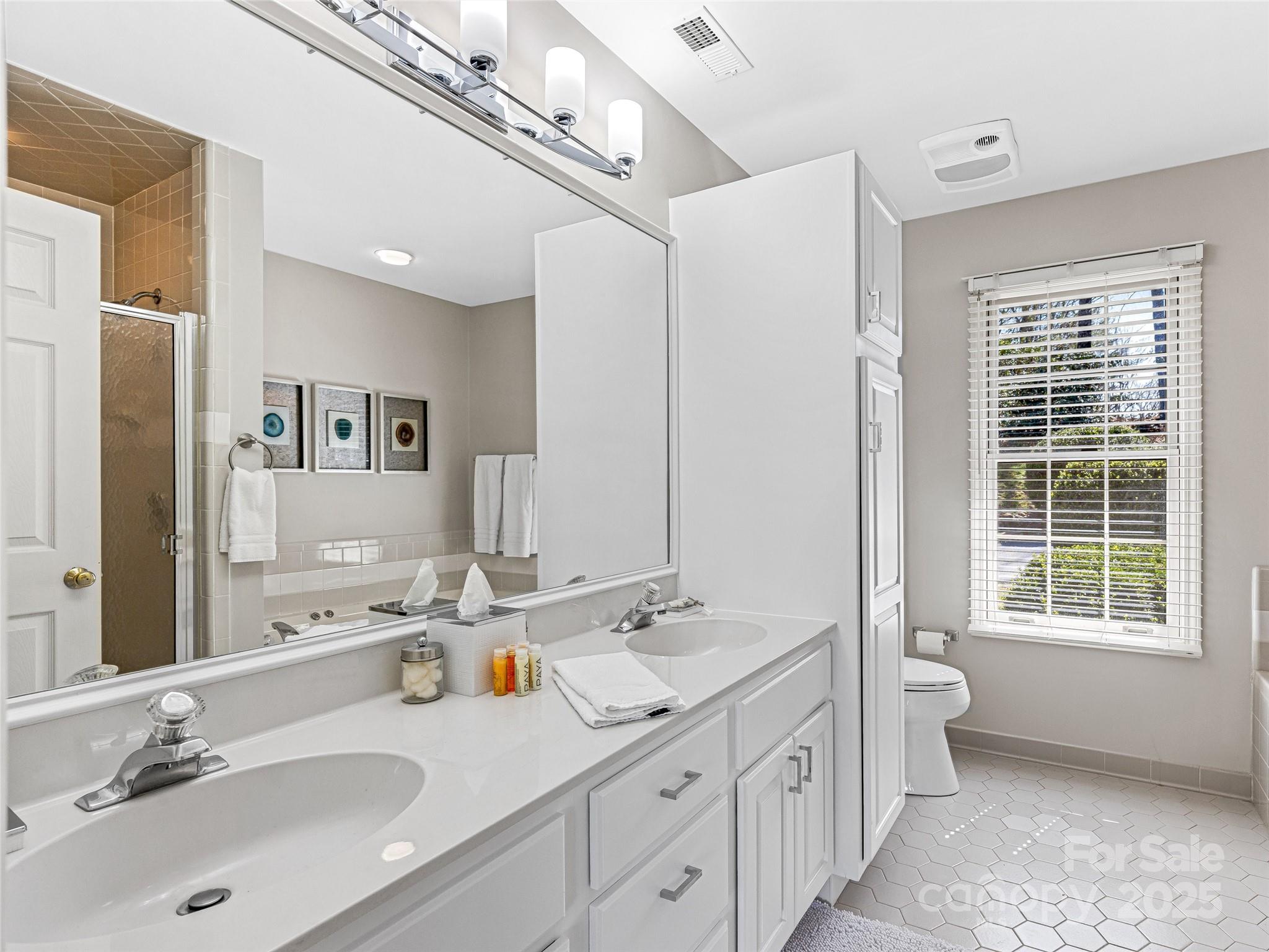 Lake Toxaway Estates - Residential