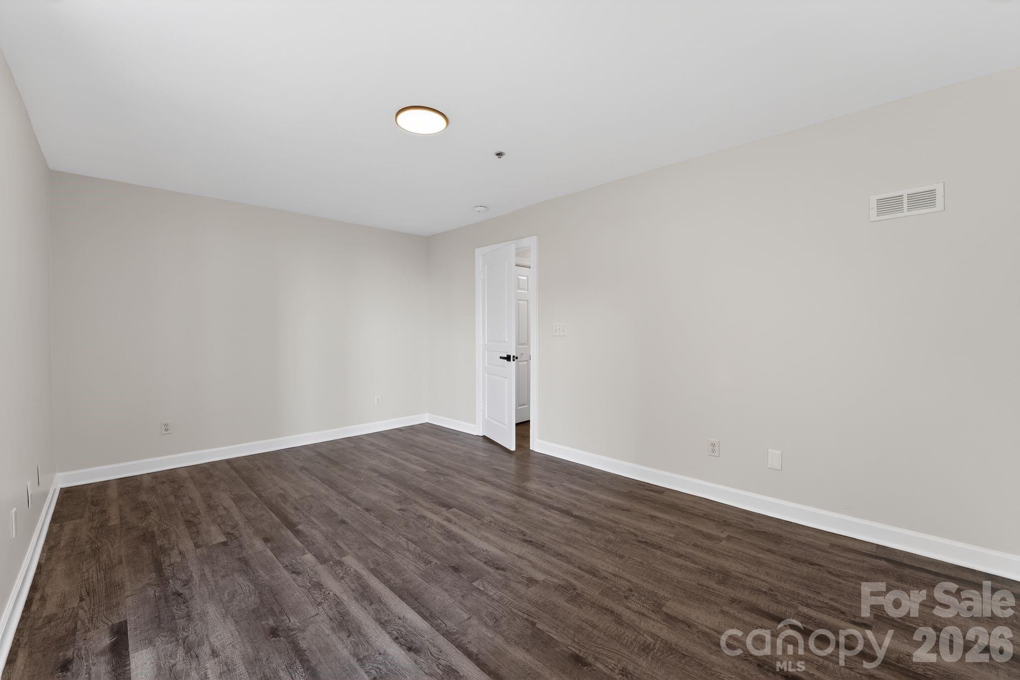 Avalon at Mallard Creek - Residential