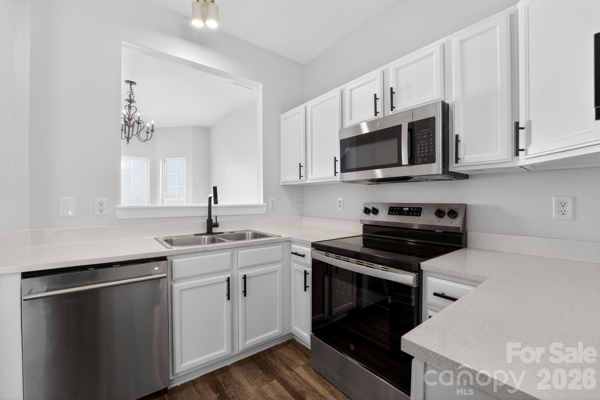 Avalon at Mallard Creek - Residential