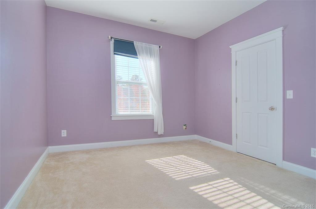 Lake Shore - Residential