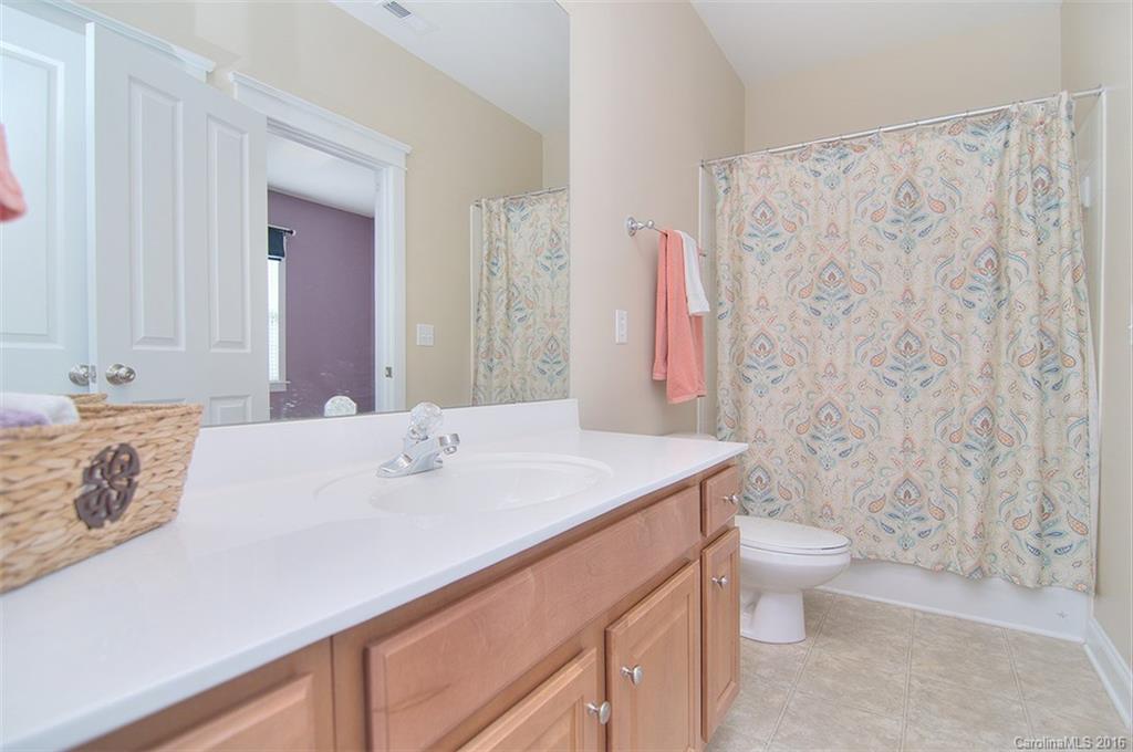 Lake Shore - Residential