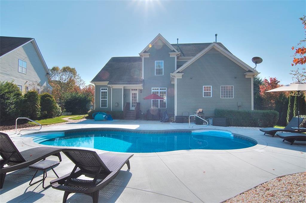 Lake Shore - Residential