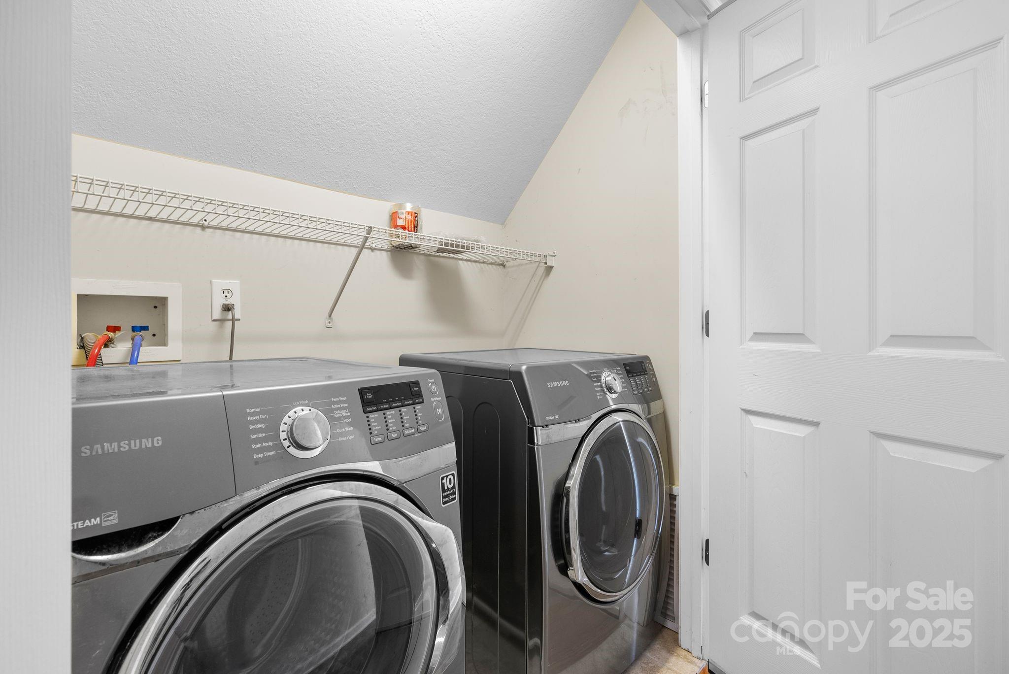 Rivercrest - Residential