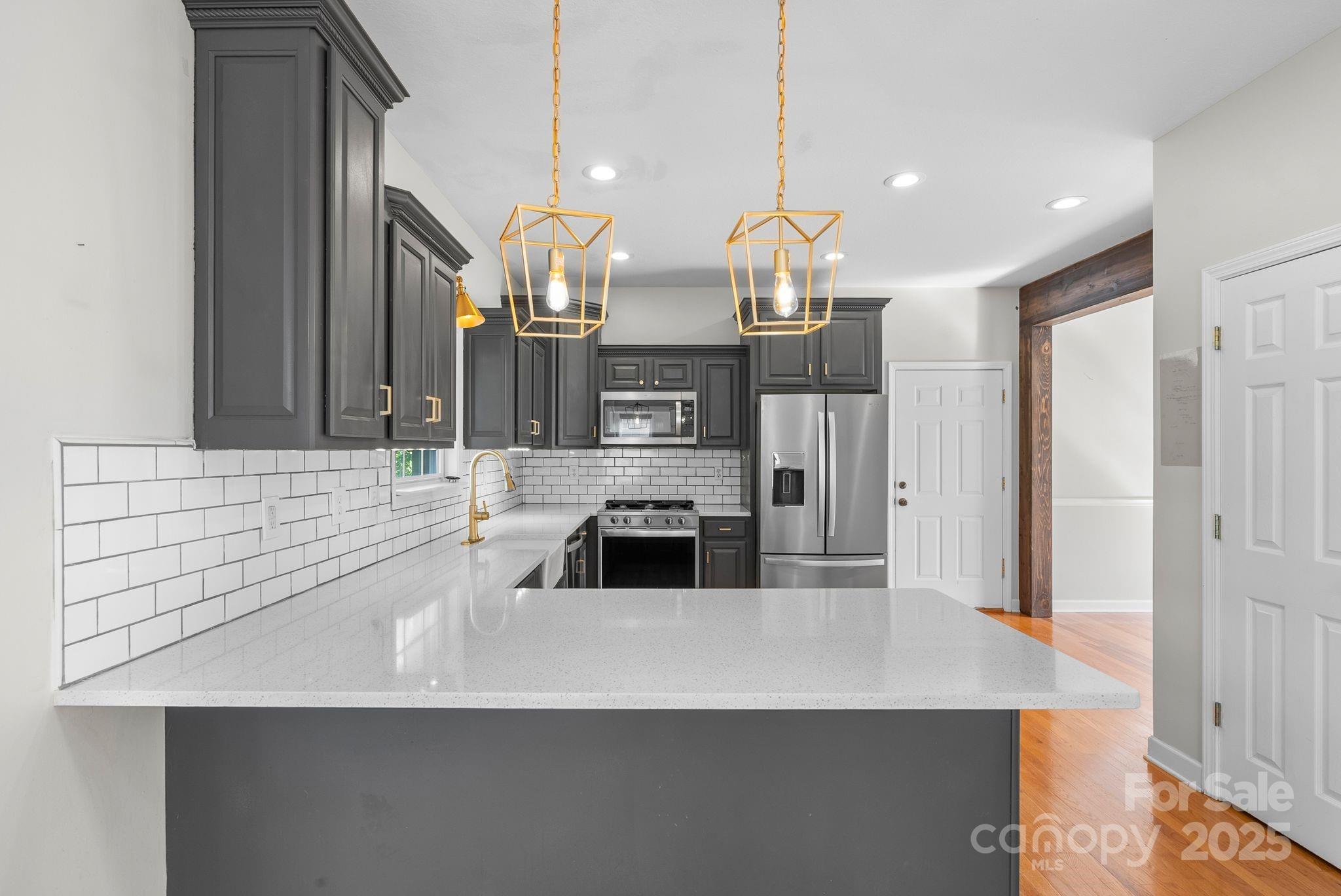 Rivercrest - Residential