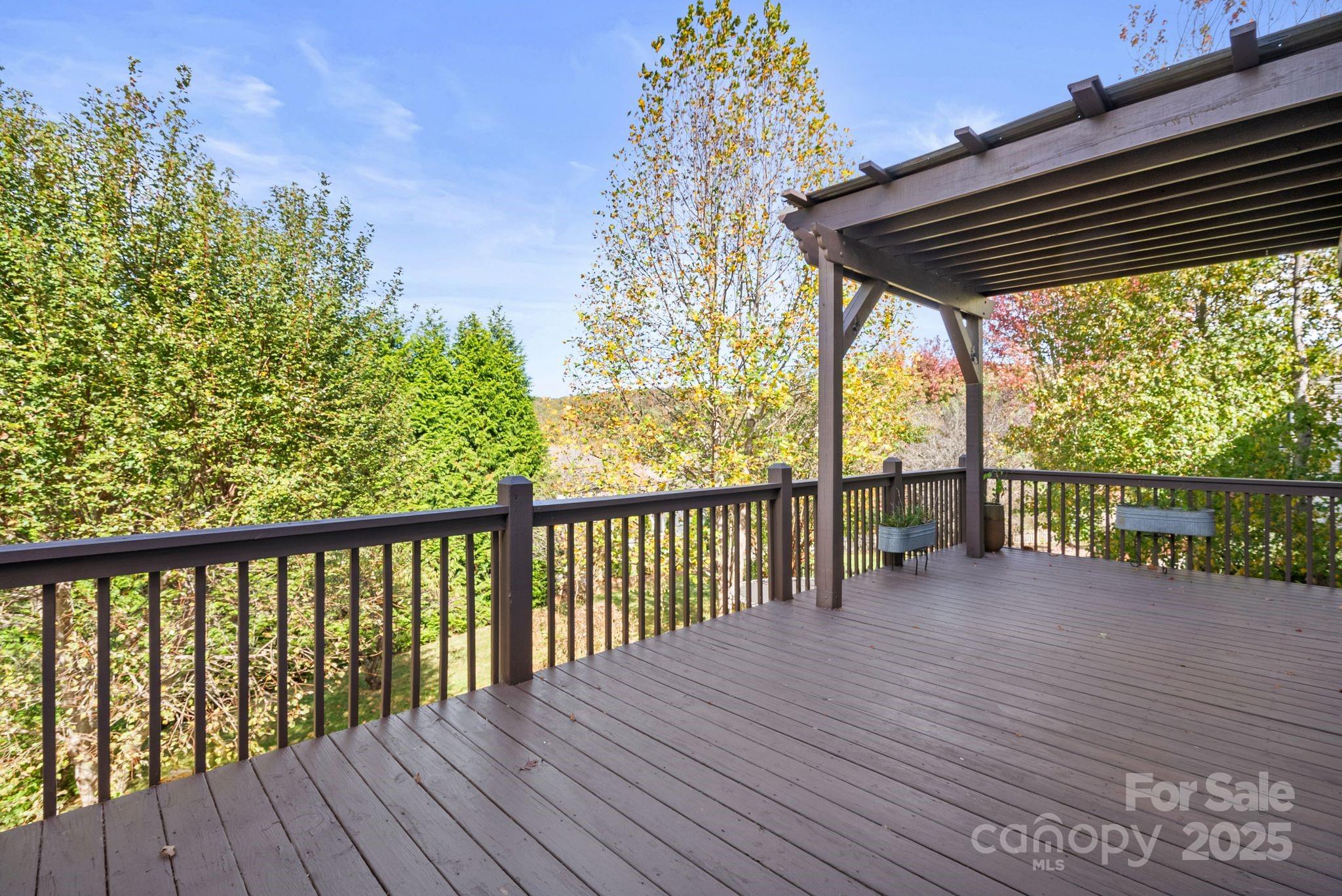 Rivercrest - Residential