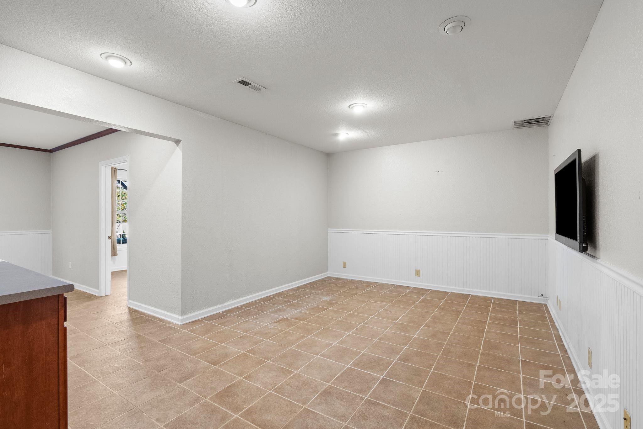 Rivercrest - Residential