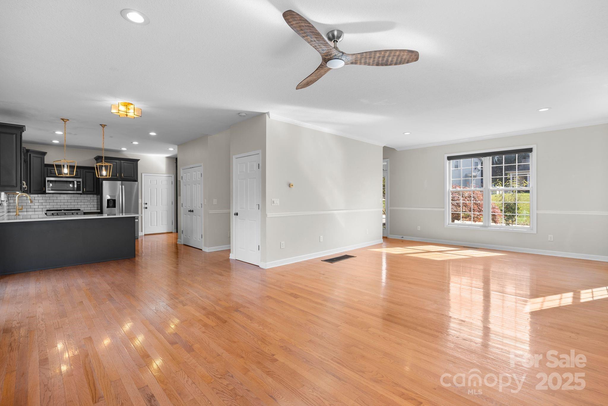 Rivercrest - Residential