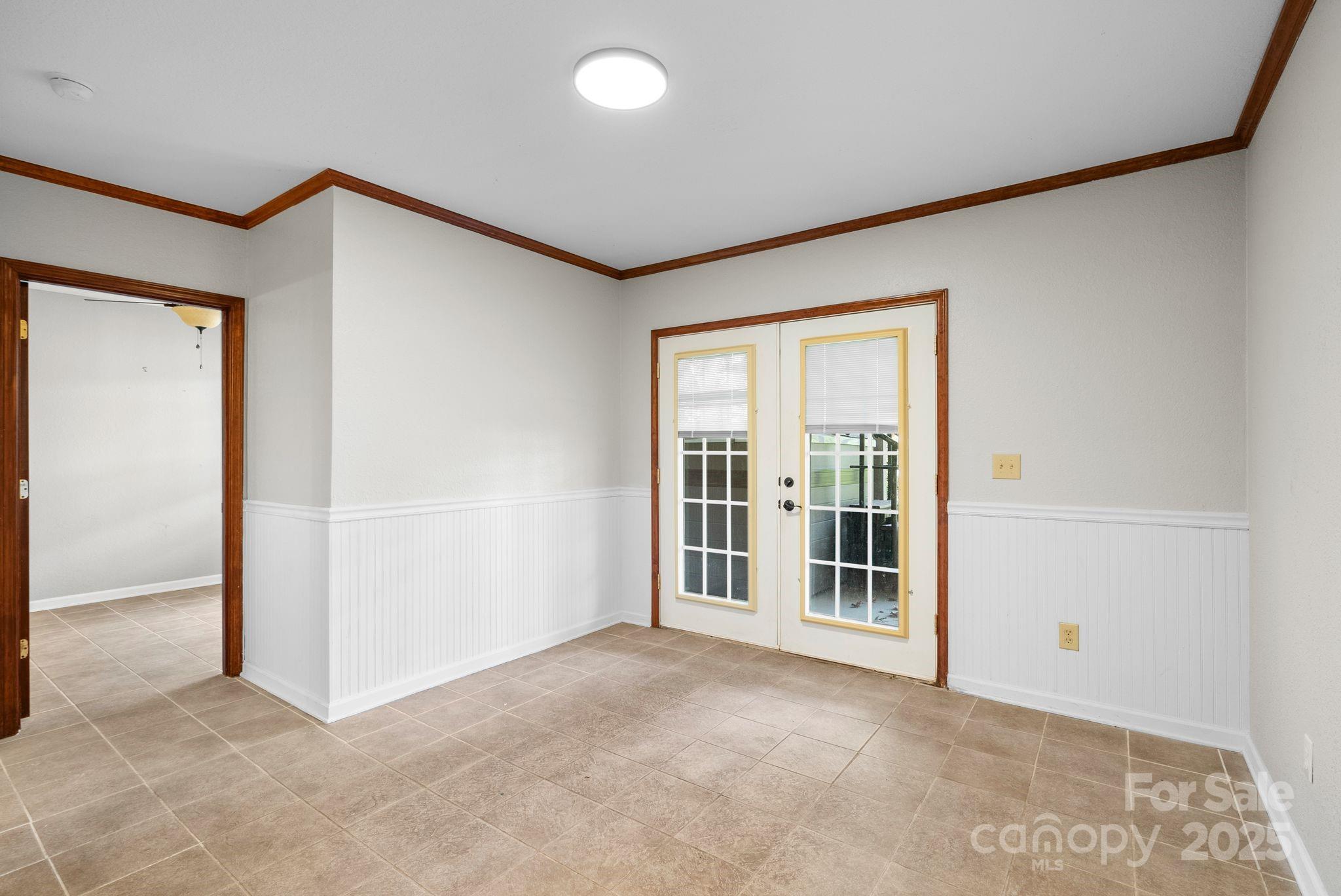 Rivercrest - Residential