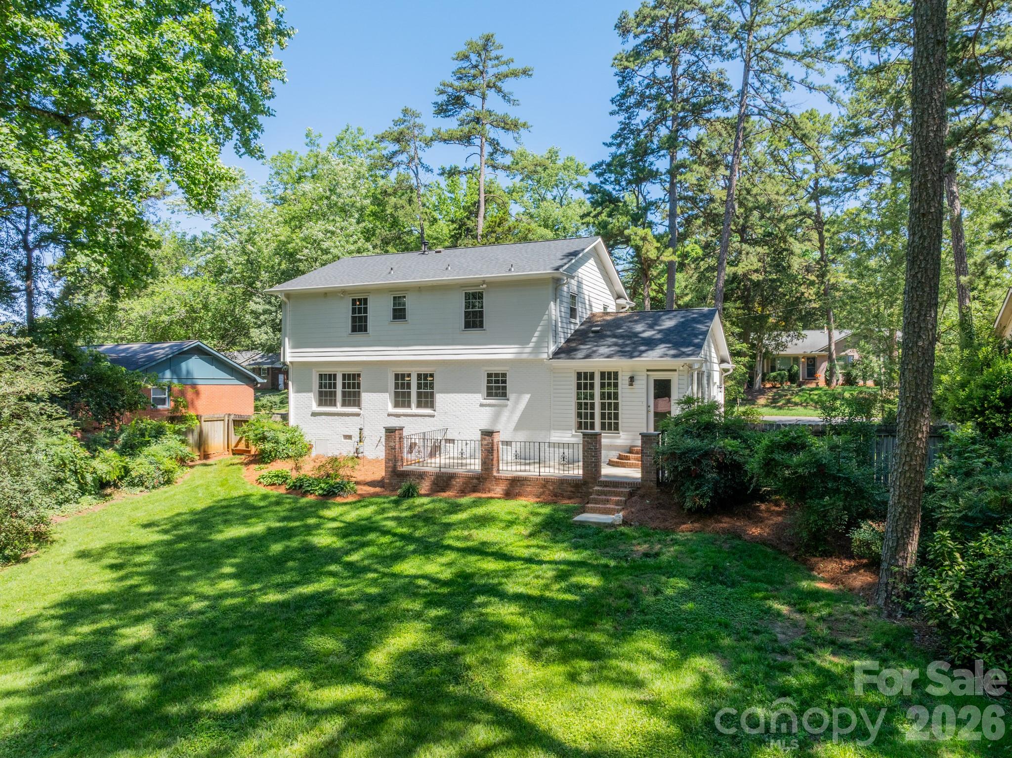 7101 Sherbourne Drive
