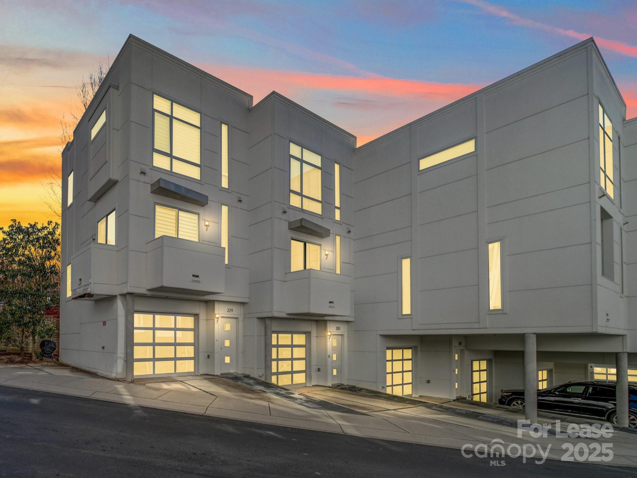 329 Viburnum Way Court