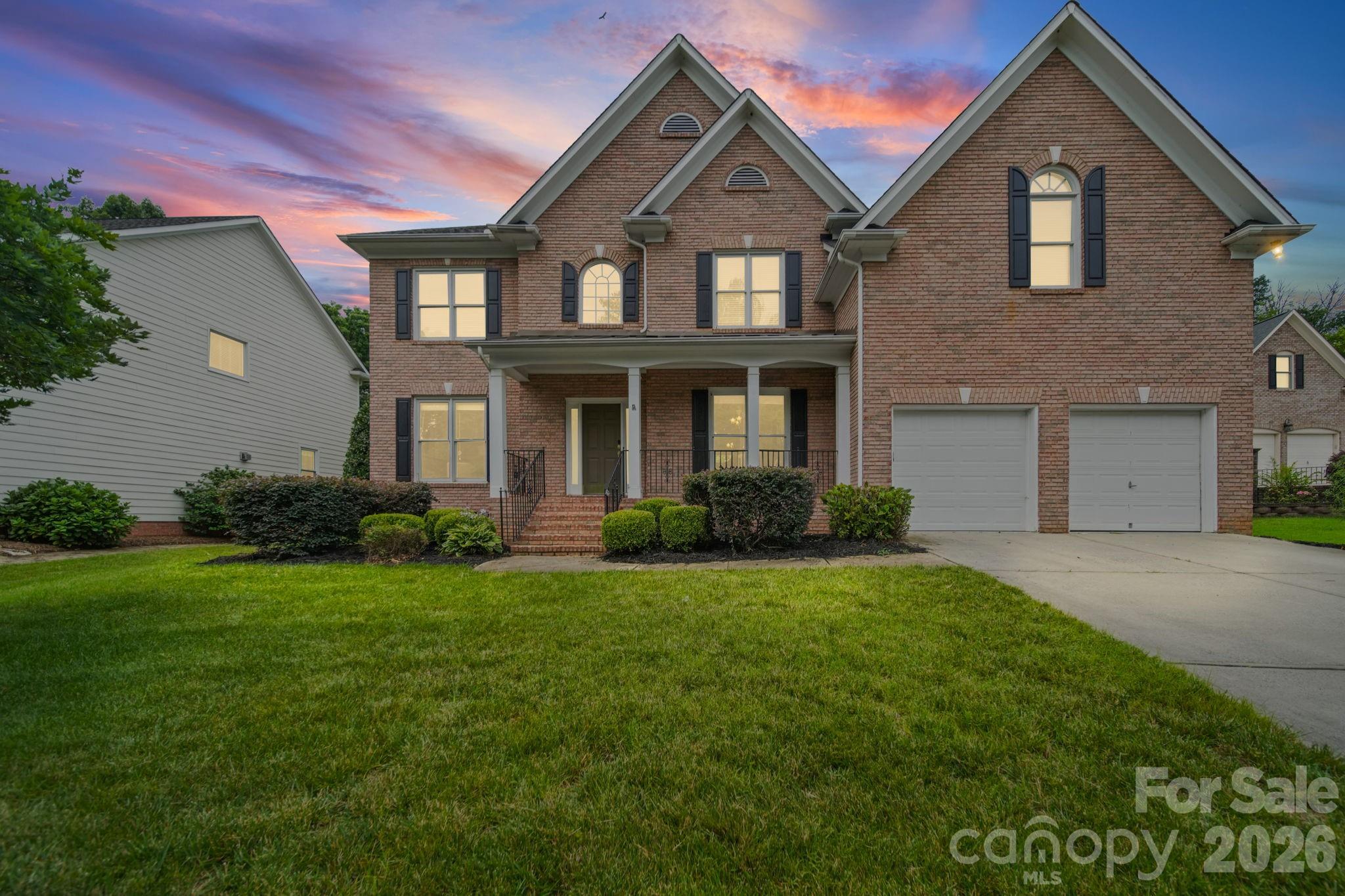 Photo 1 of 25 — 13818 Ballantyne Meadows Drive, Charlotte, NC 28277