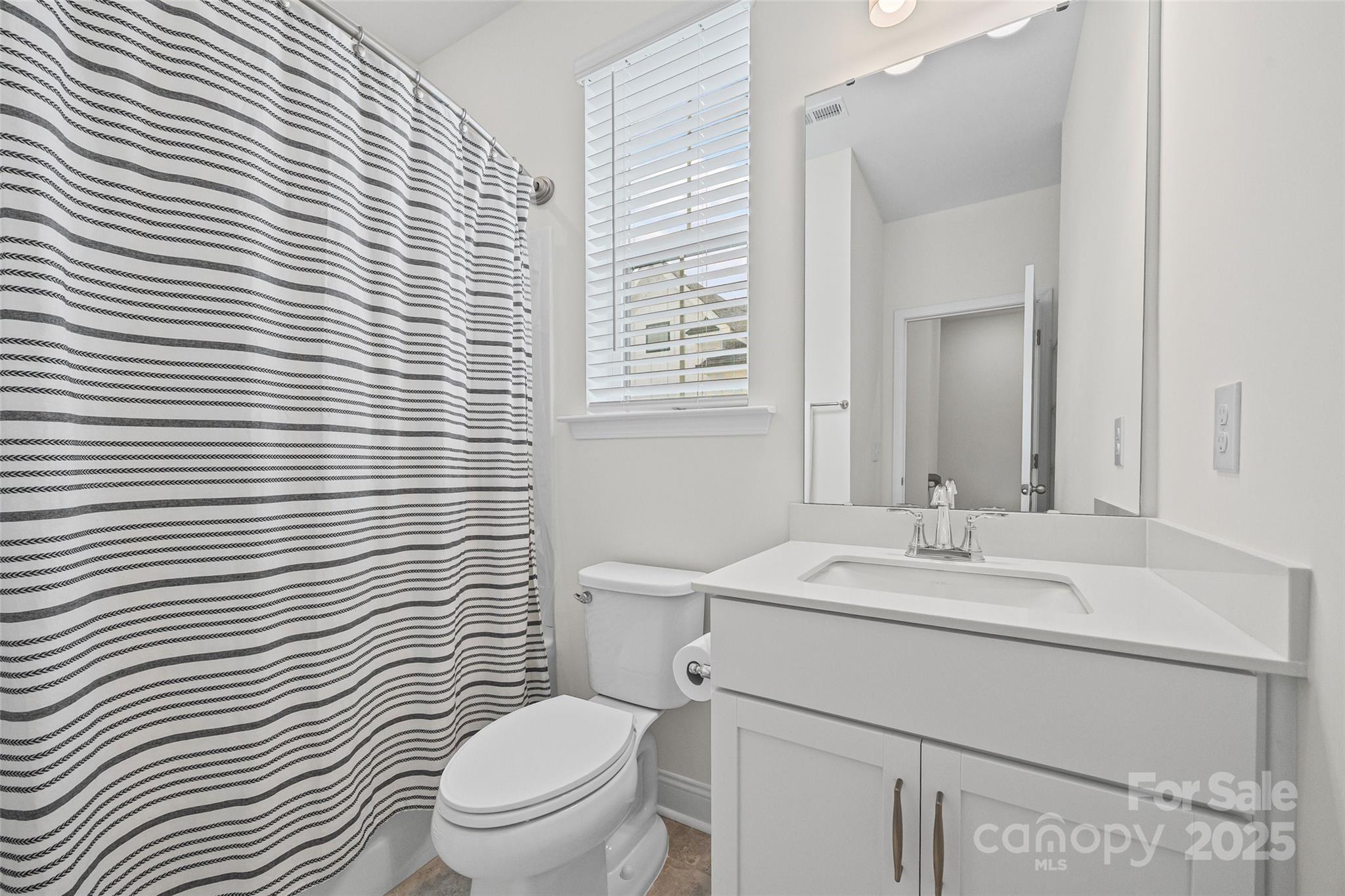 The Townes of Cotswold - Residential