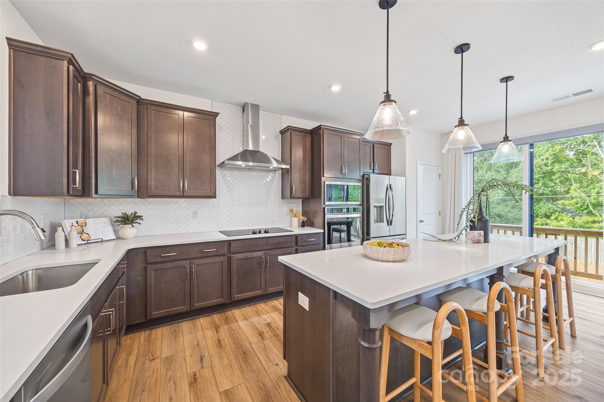 The Townes of Cotswold - Residential