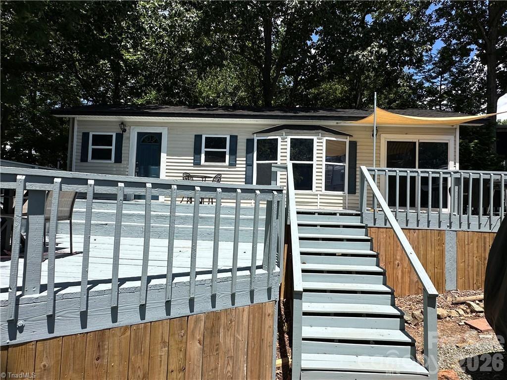 112 N Cardinal Drive