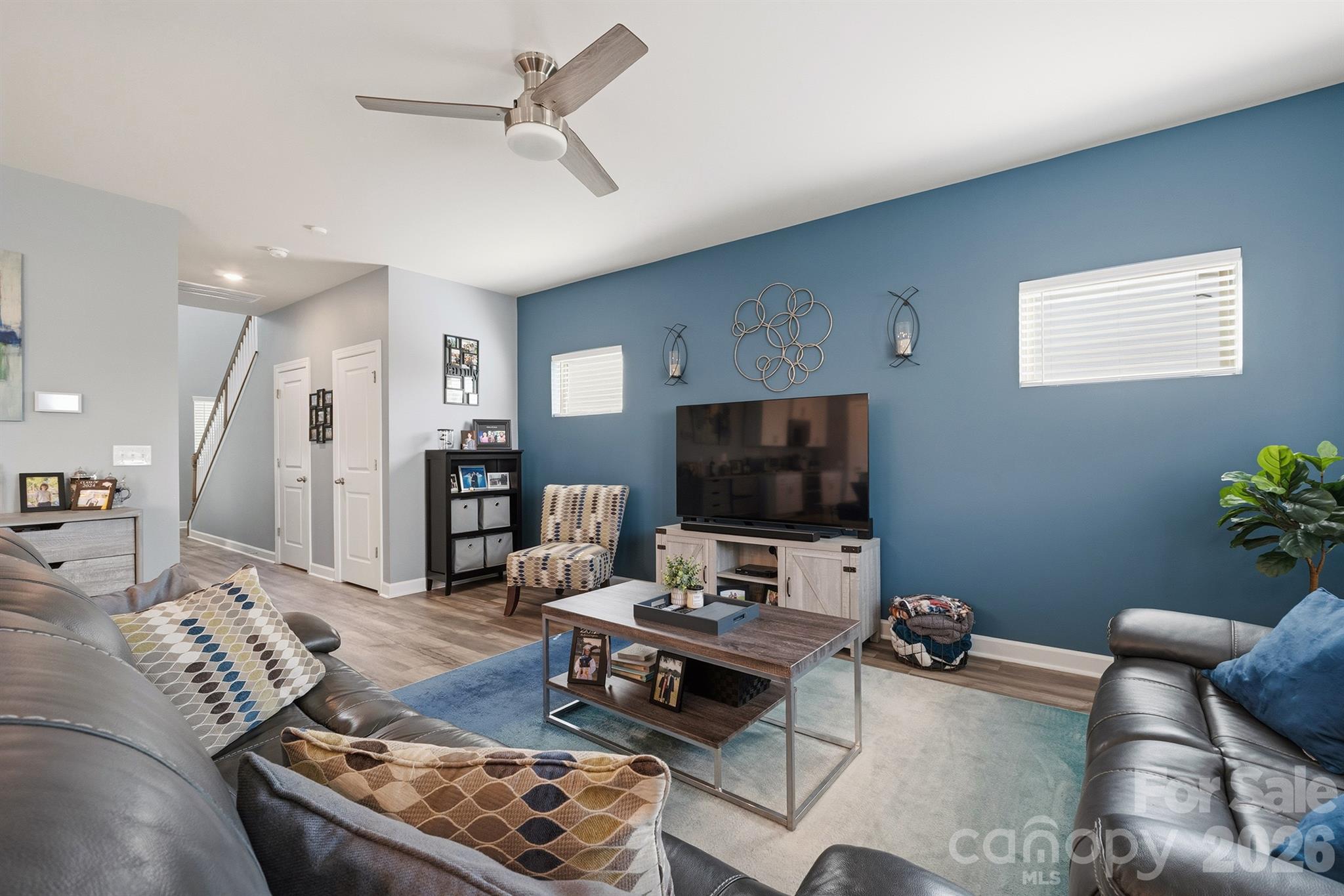 Larkhaven Hills - Residential