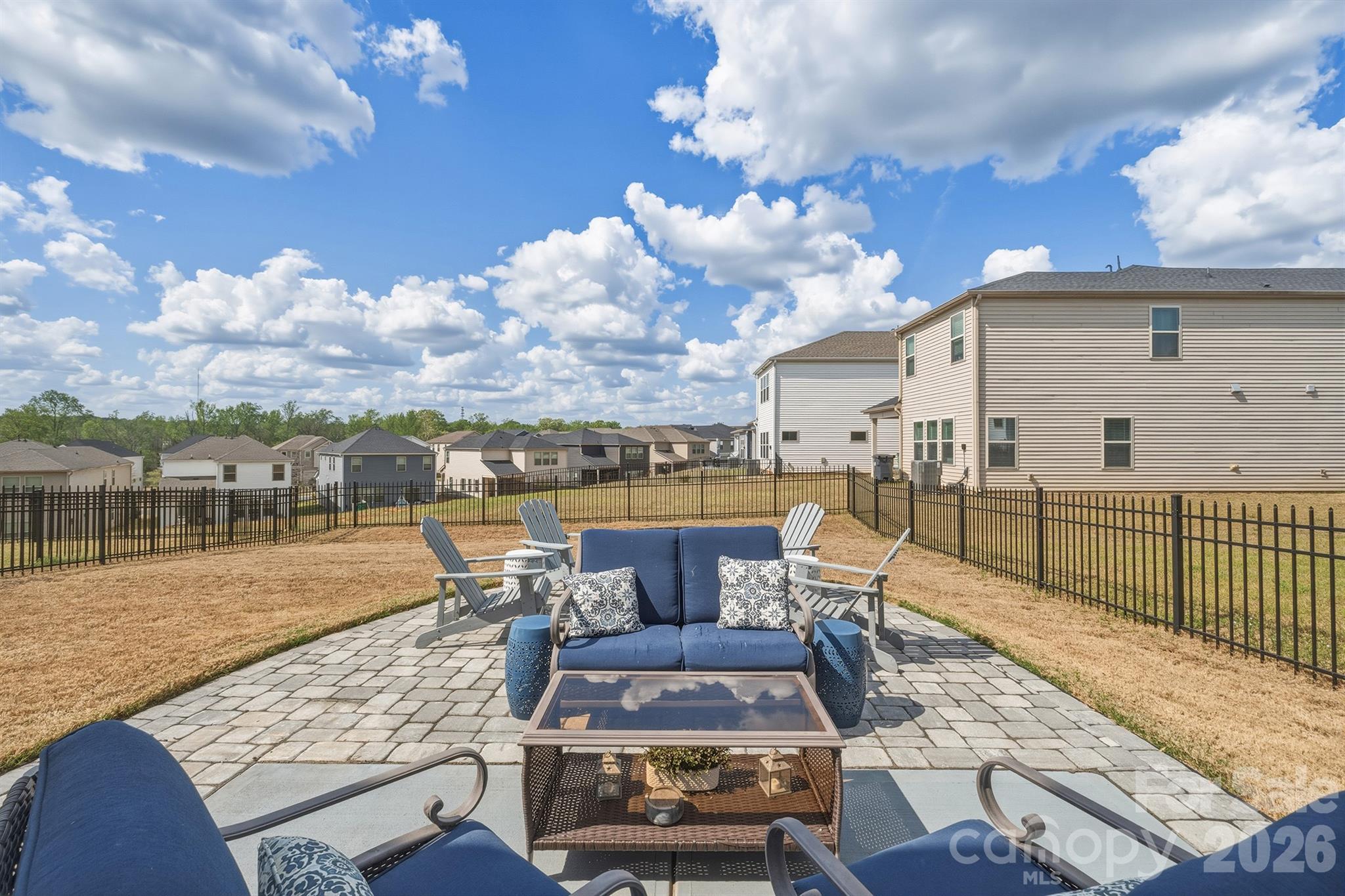 Larkhaven Hills - Residential