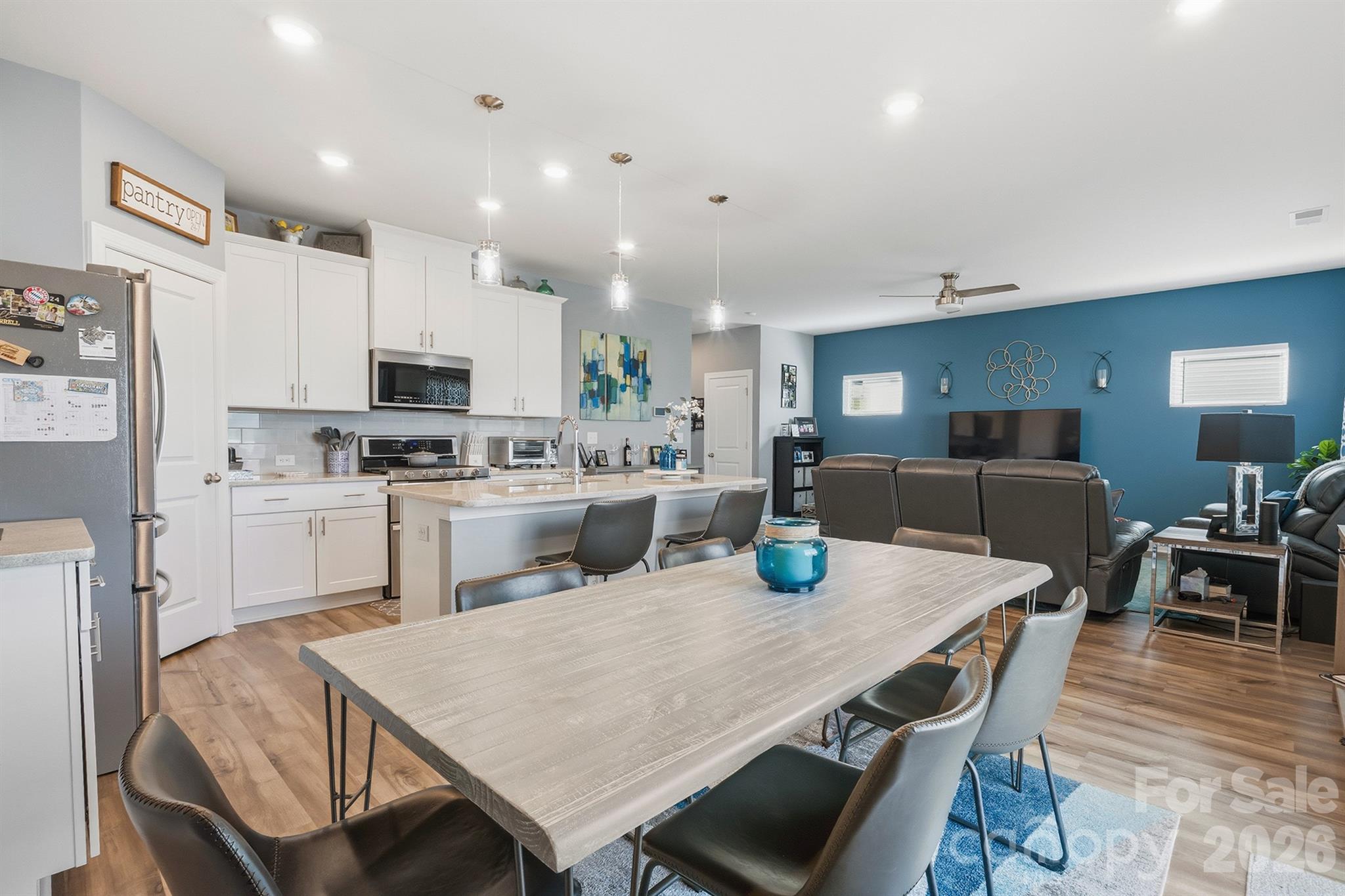 Larkhaven Hills - Residential