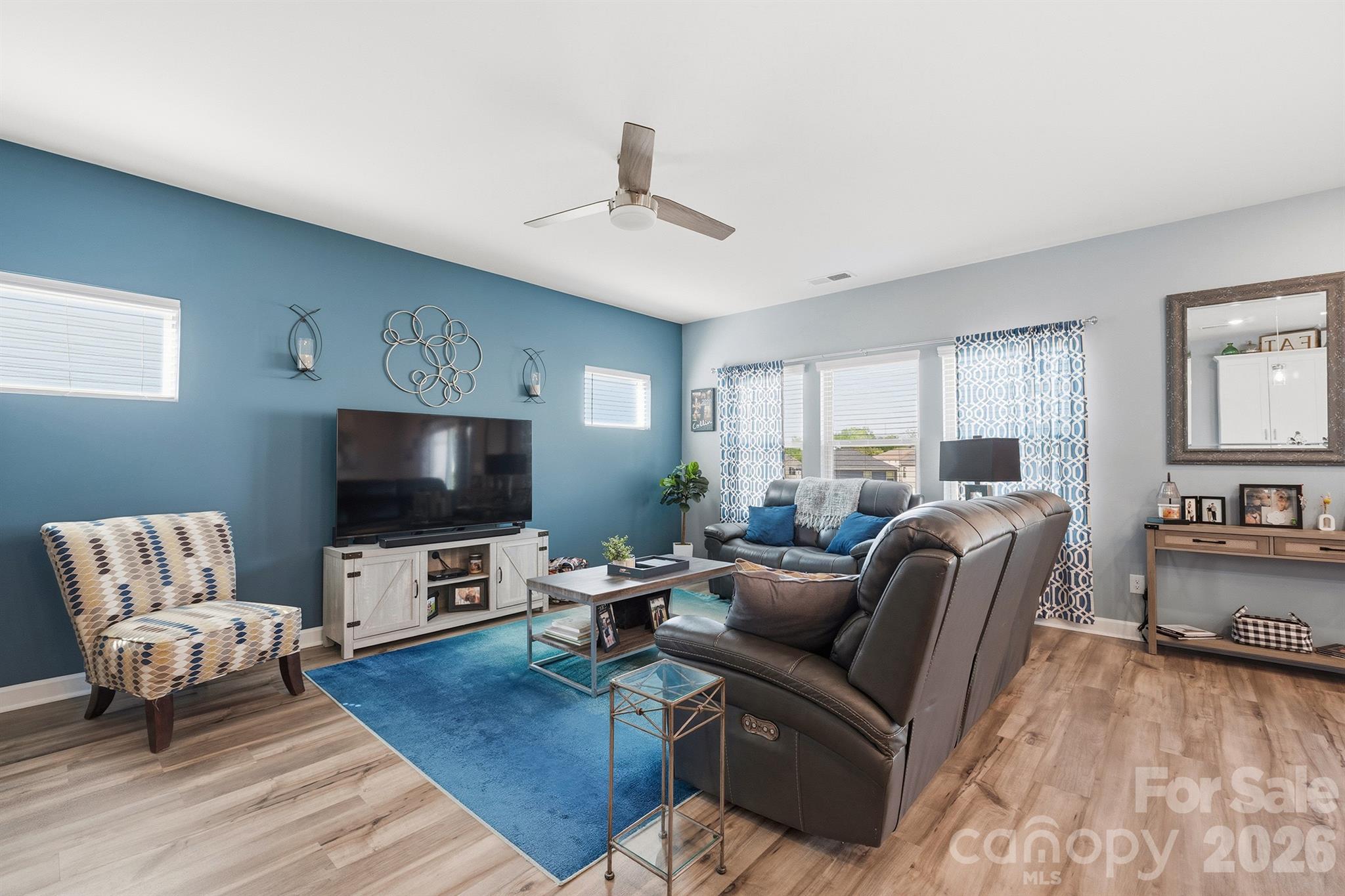 Larkhaven Hills - Residential