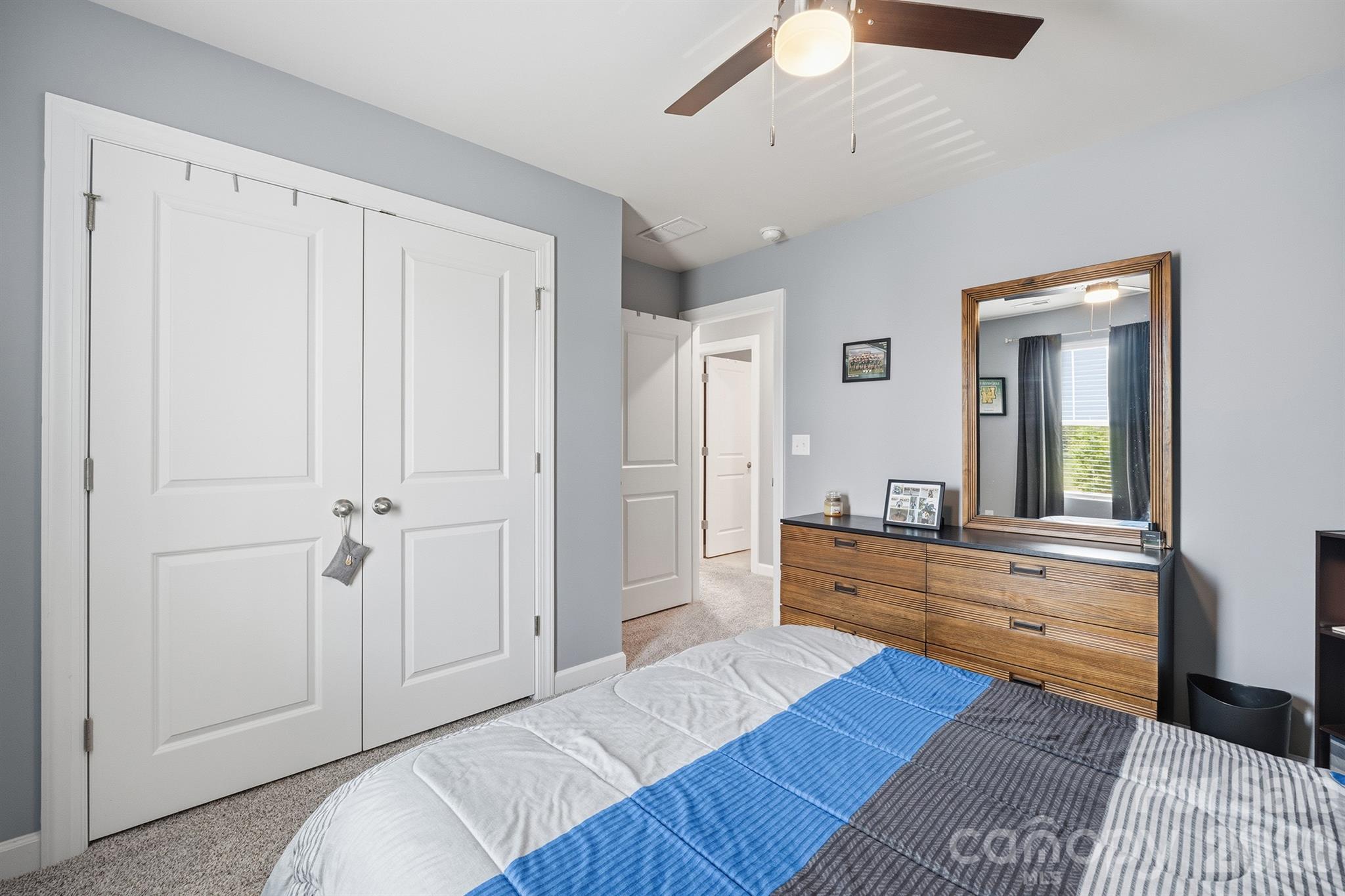 Larkhaven Hills - Residential