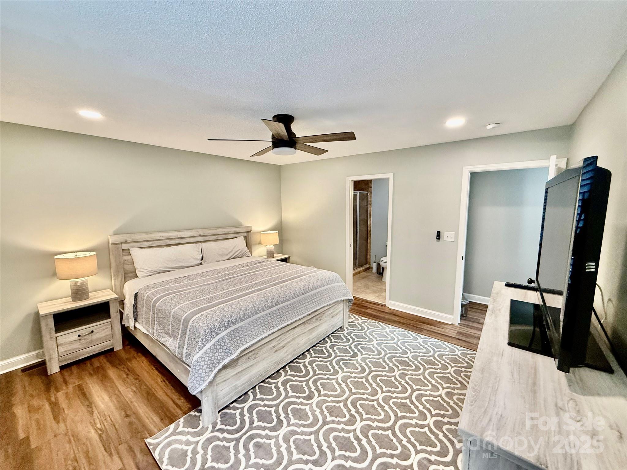 Rumbling Bald on Lake Lure - Residential