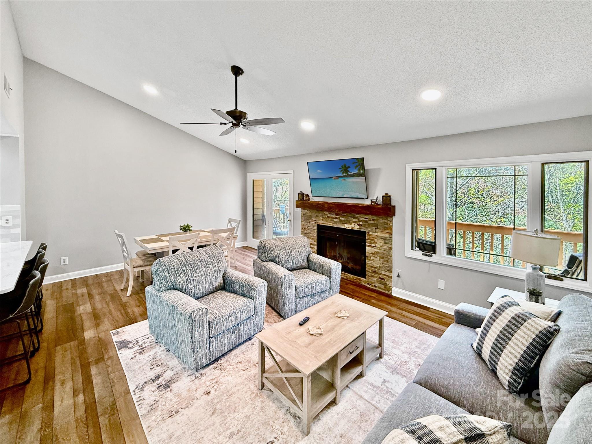 Rumbling Bald on Lake Lure - Residential