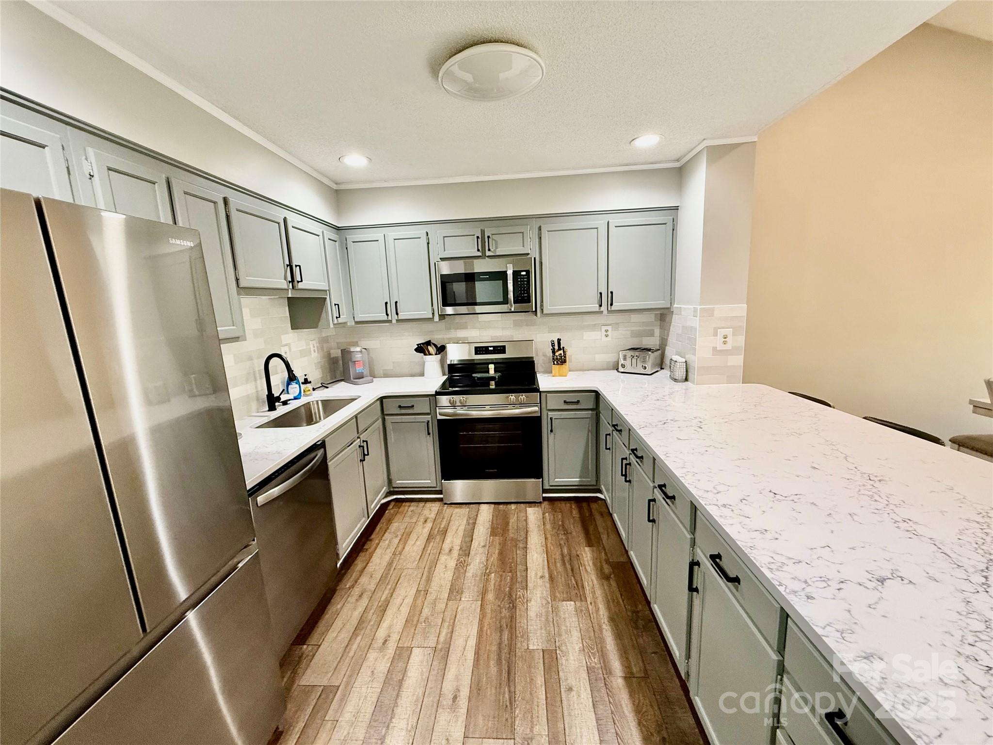 Rumbling Bald on Lake Lure - Residential