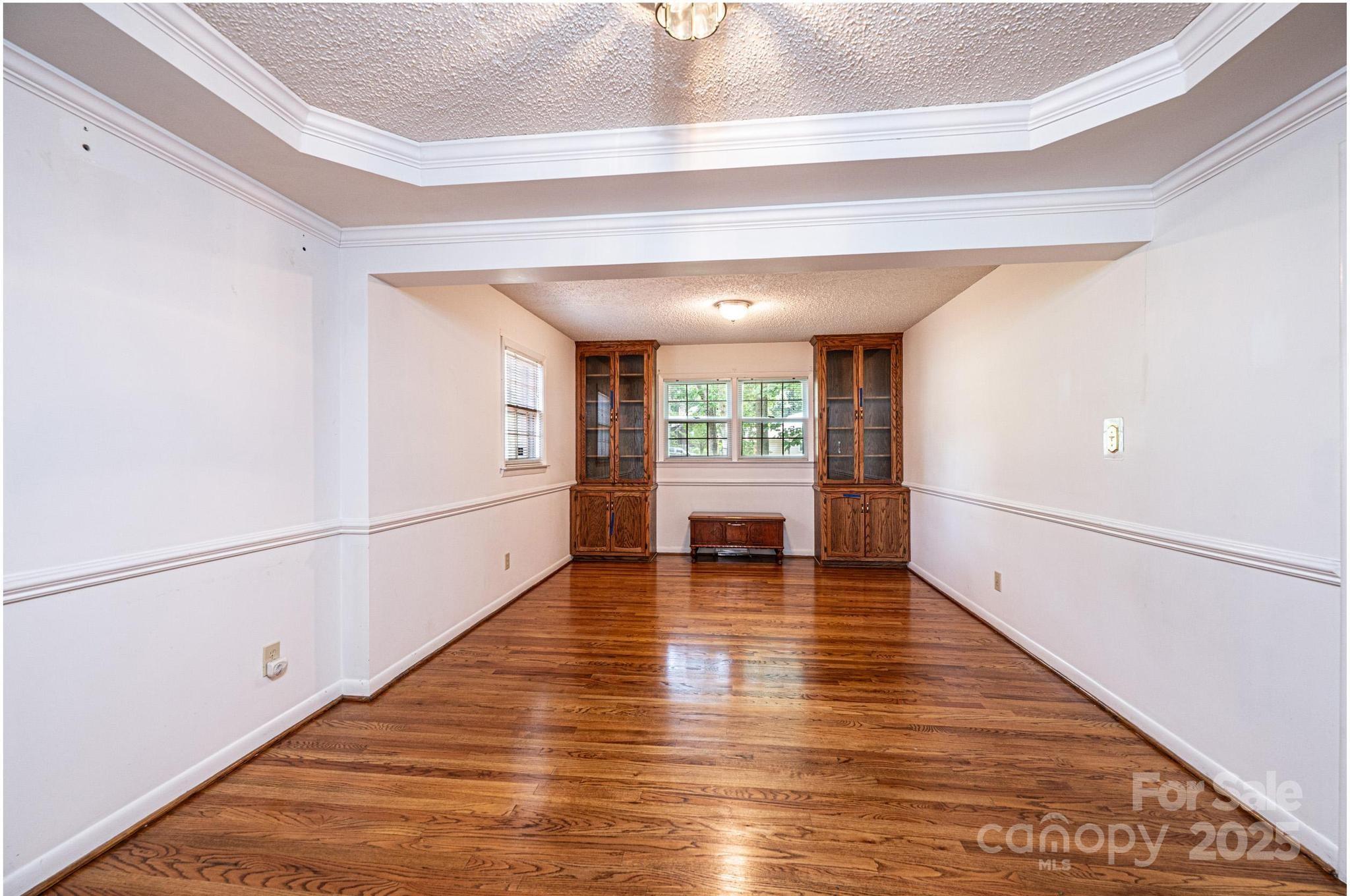 Woodland Oaks - Residential