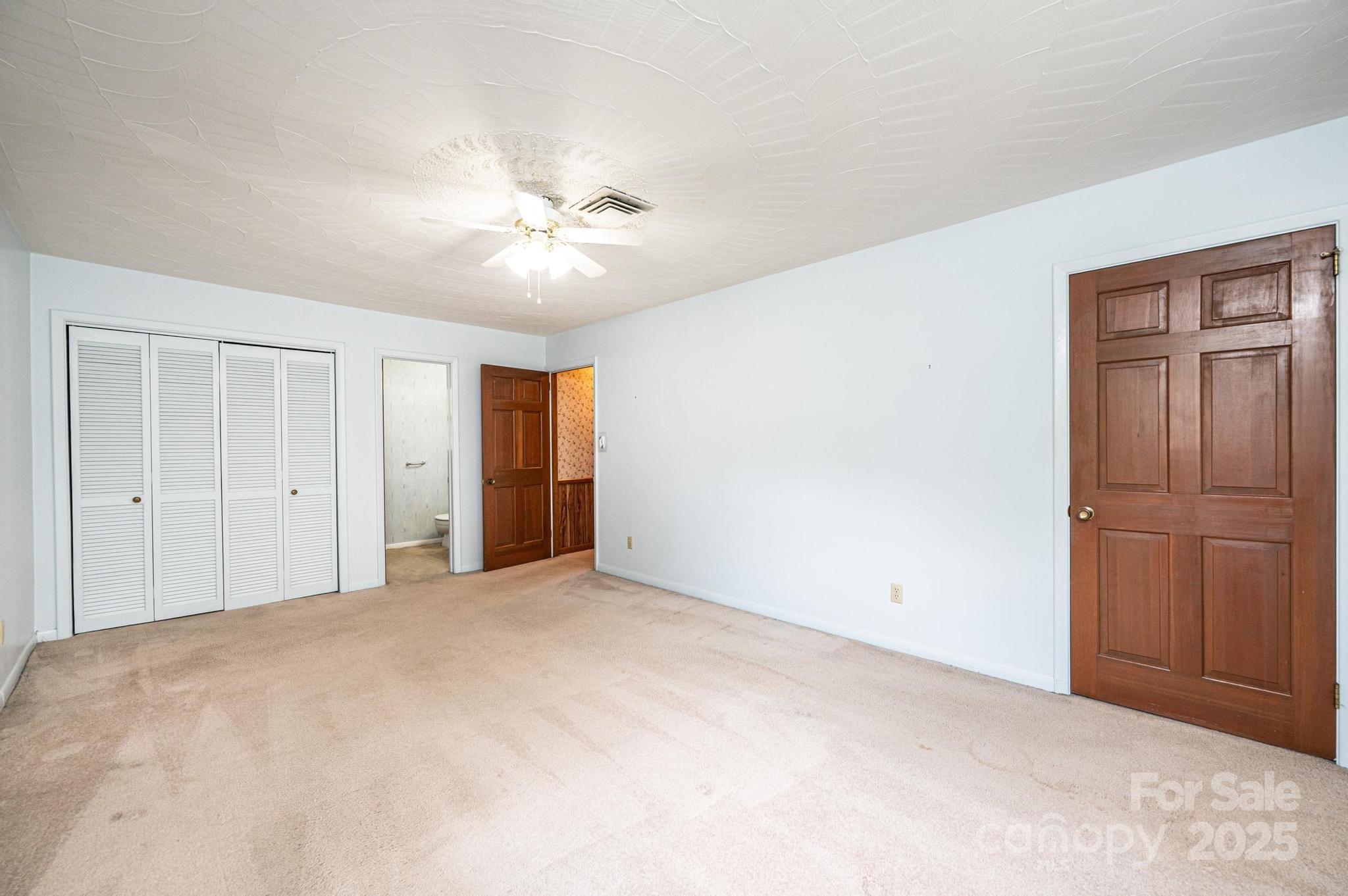 Woodland Oaks - Residential