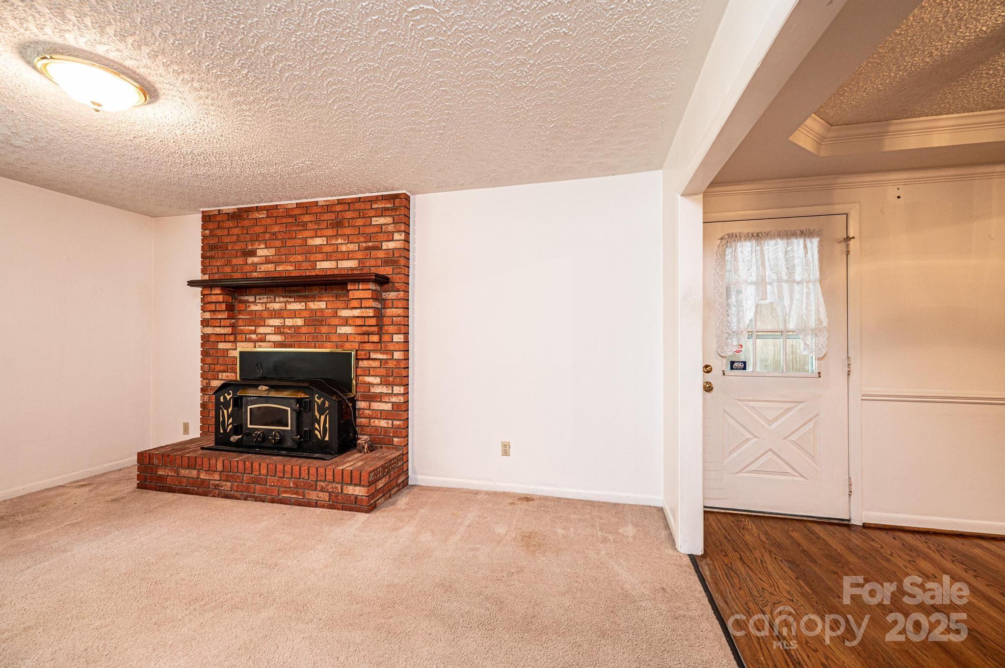 Woodland Oaks - Residential