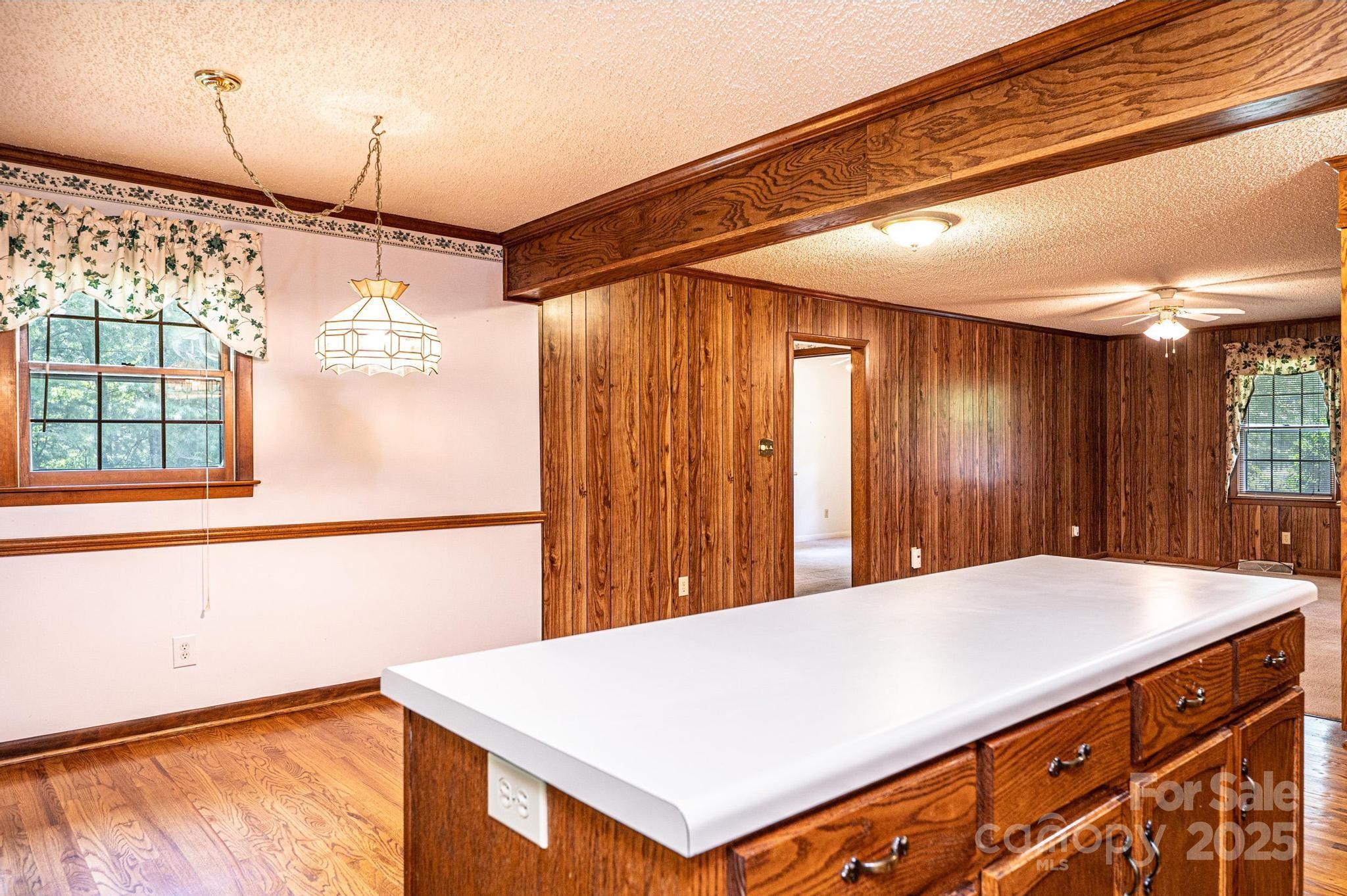 Woodland Oaks - Residential