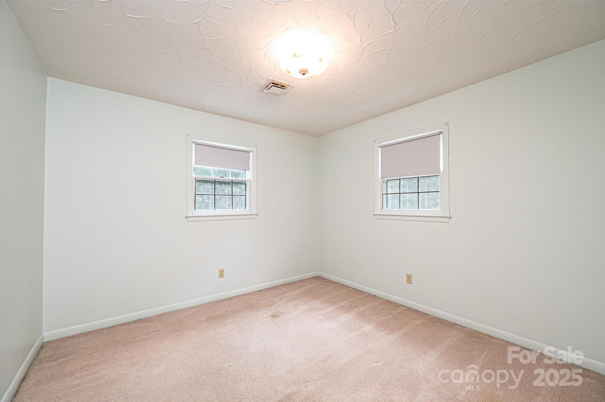 Woodland Oaks - Residential