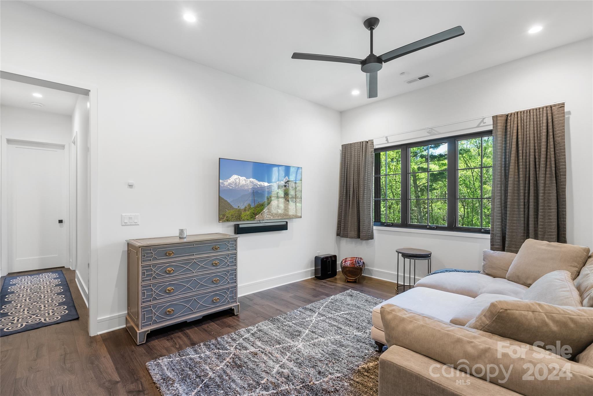 Sherwood Heights - Residential