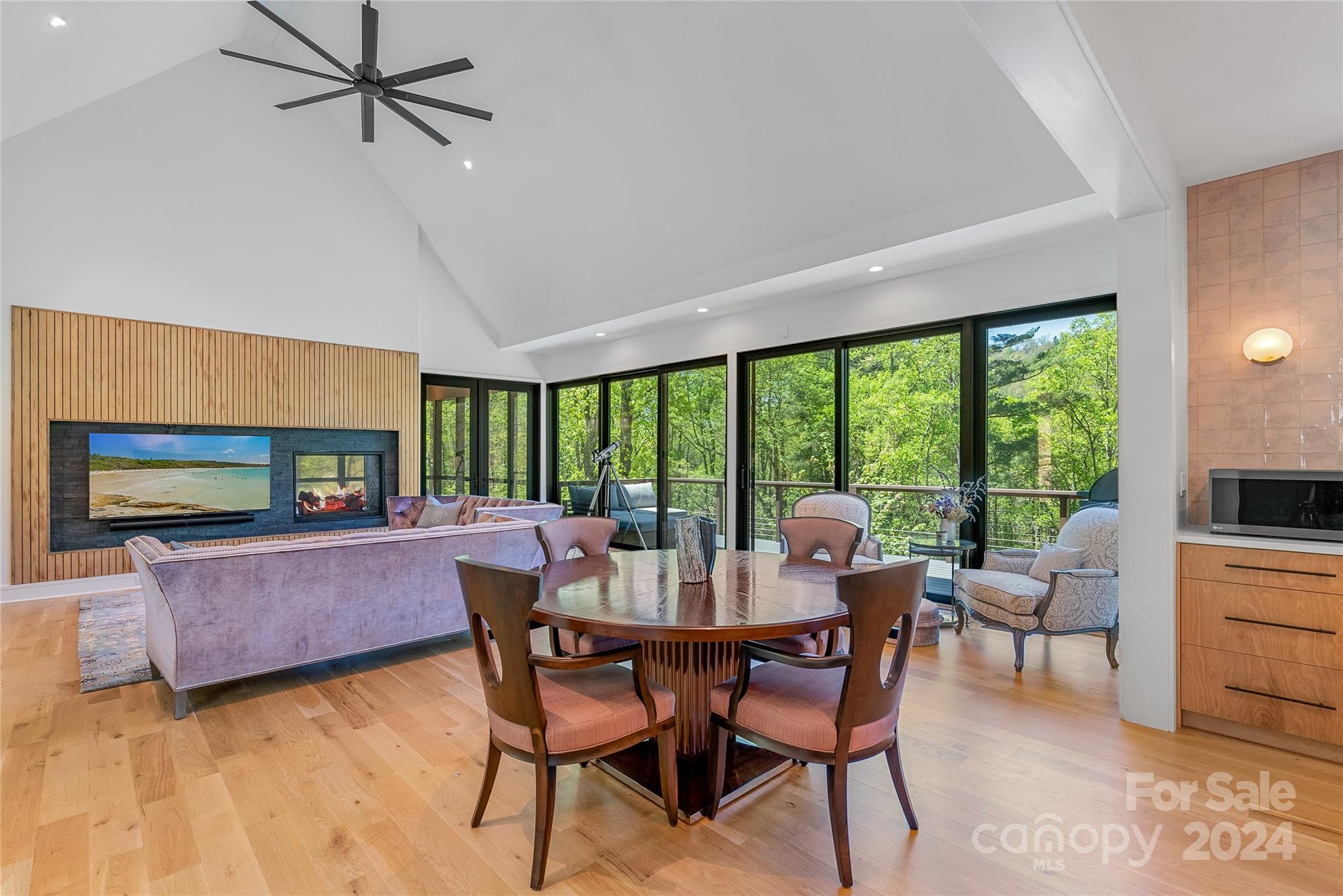 Sherwood Heights - Residential