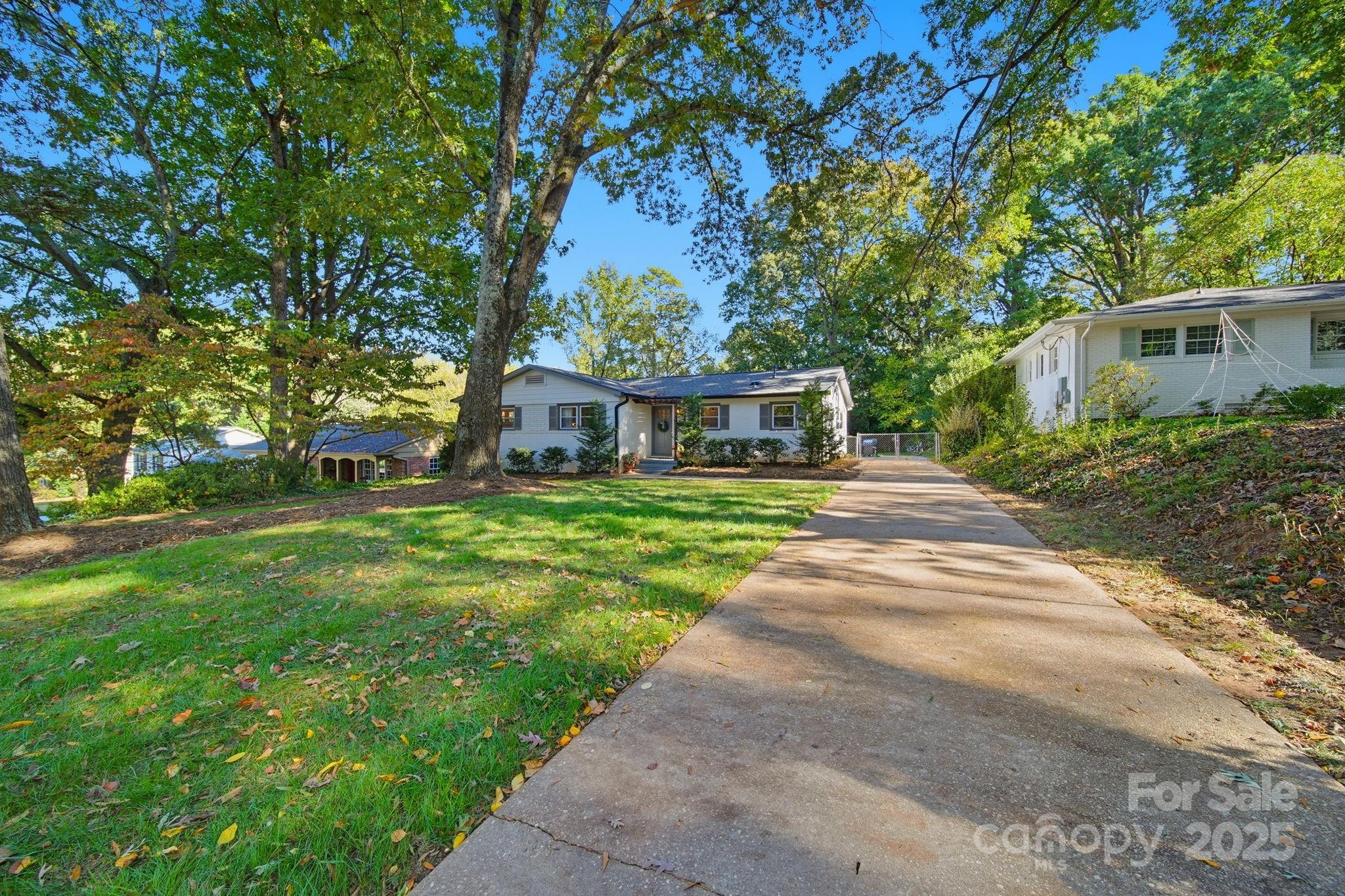 5631 Londonderry Road